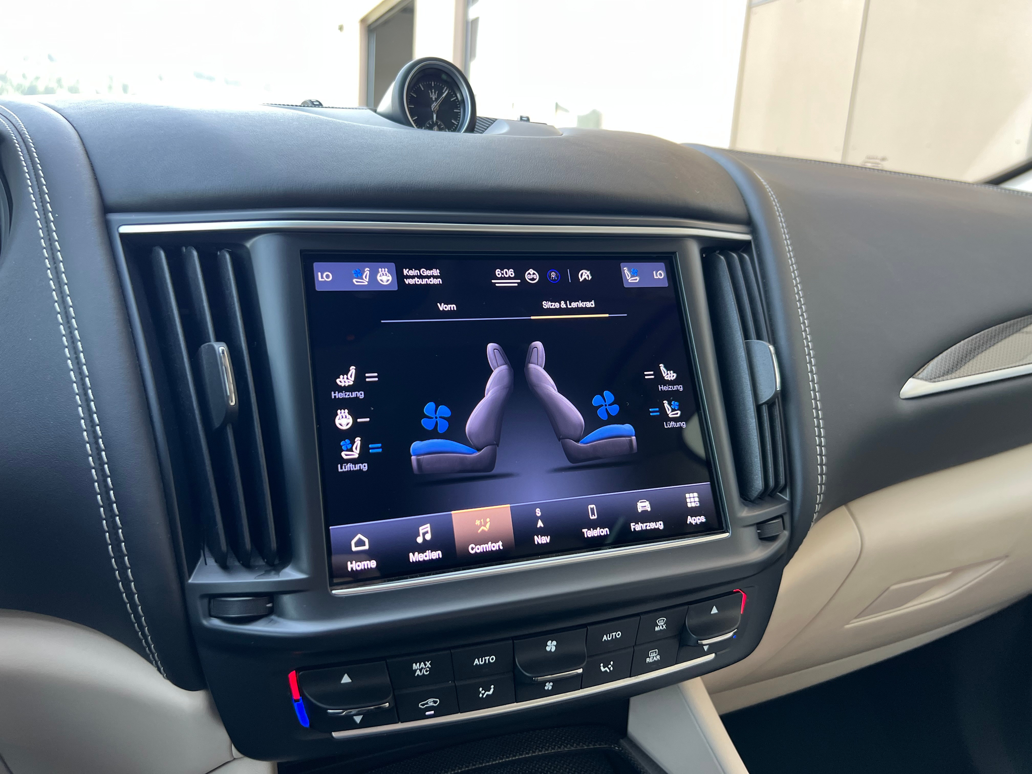 listing desktop thumbnail image 21