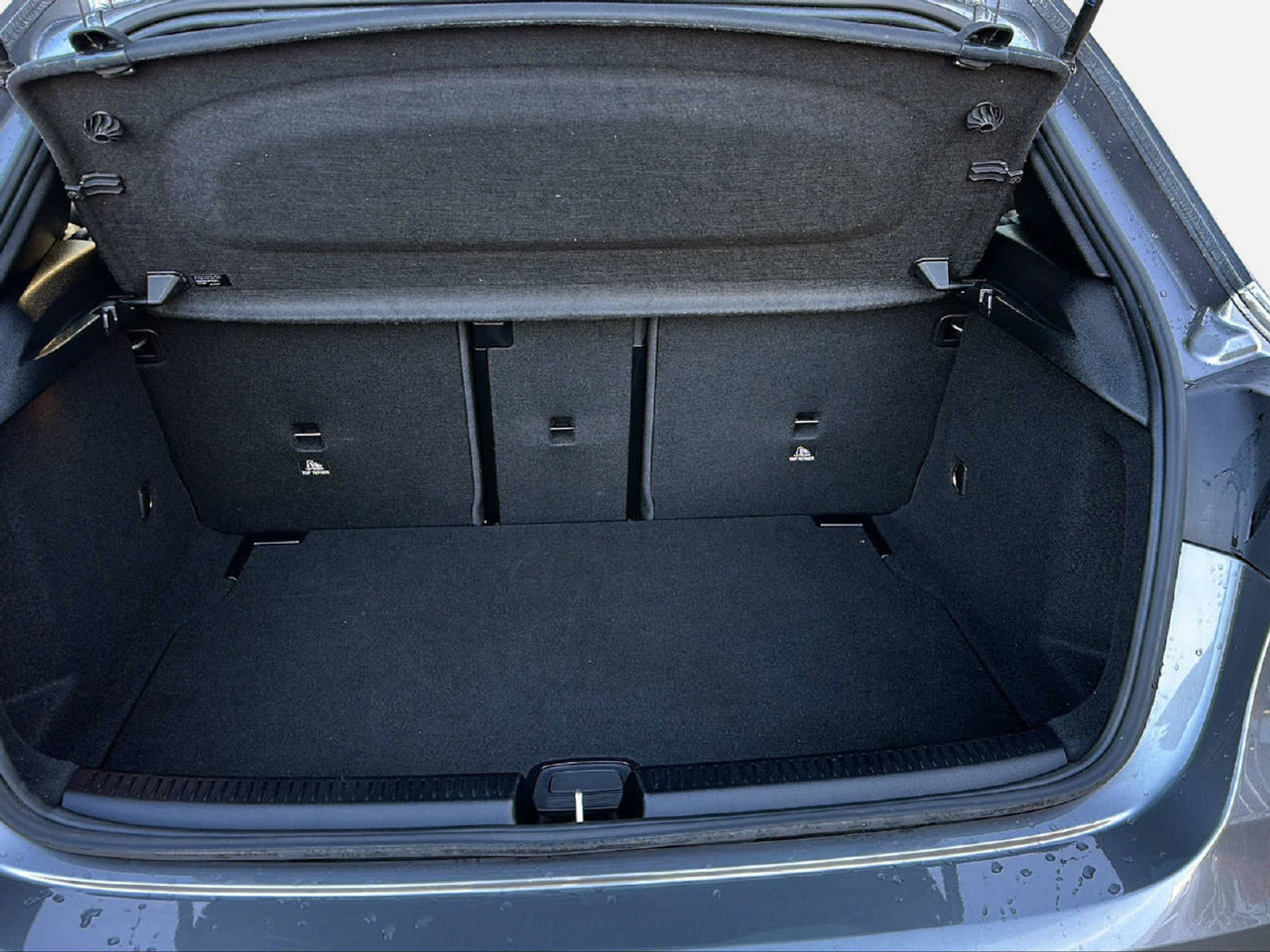 listing desktop thumbnail image 11