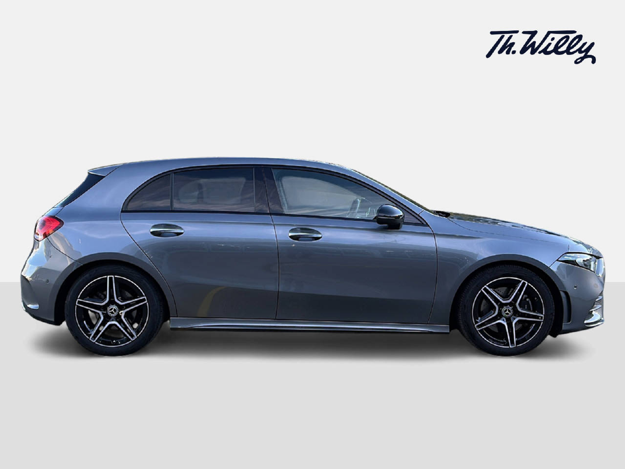 listing desktop thumbnail image 5