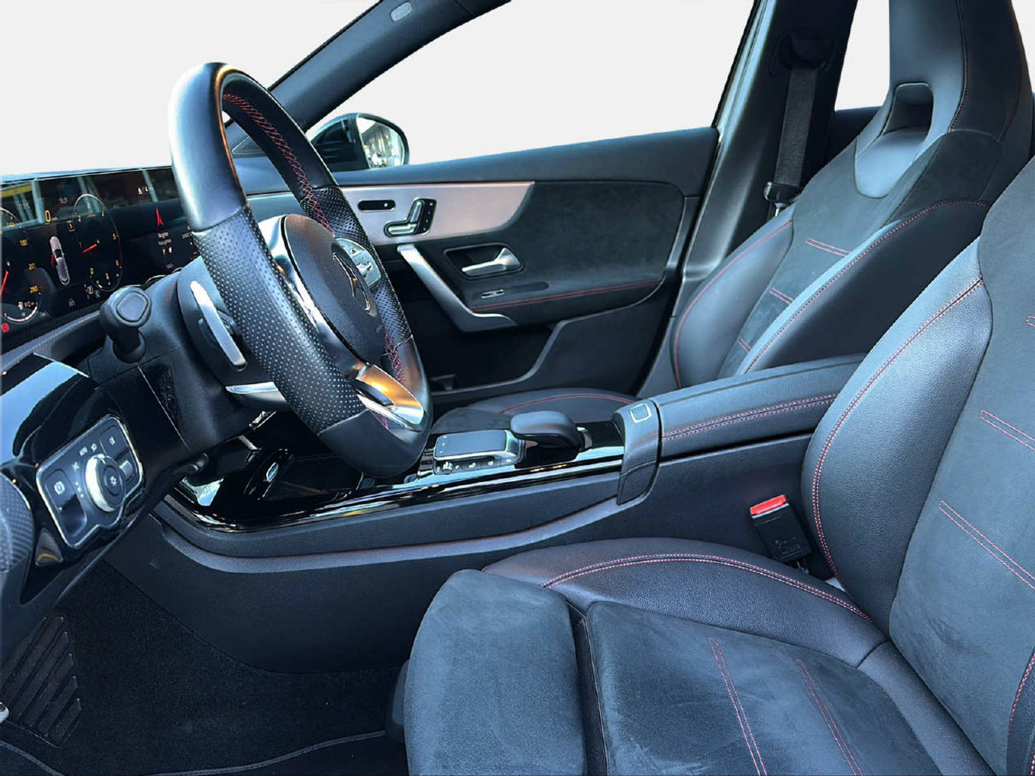 listing desktop thumbnail image 13