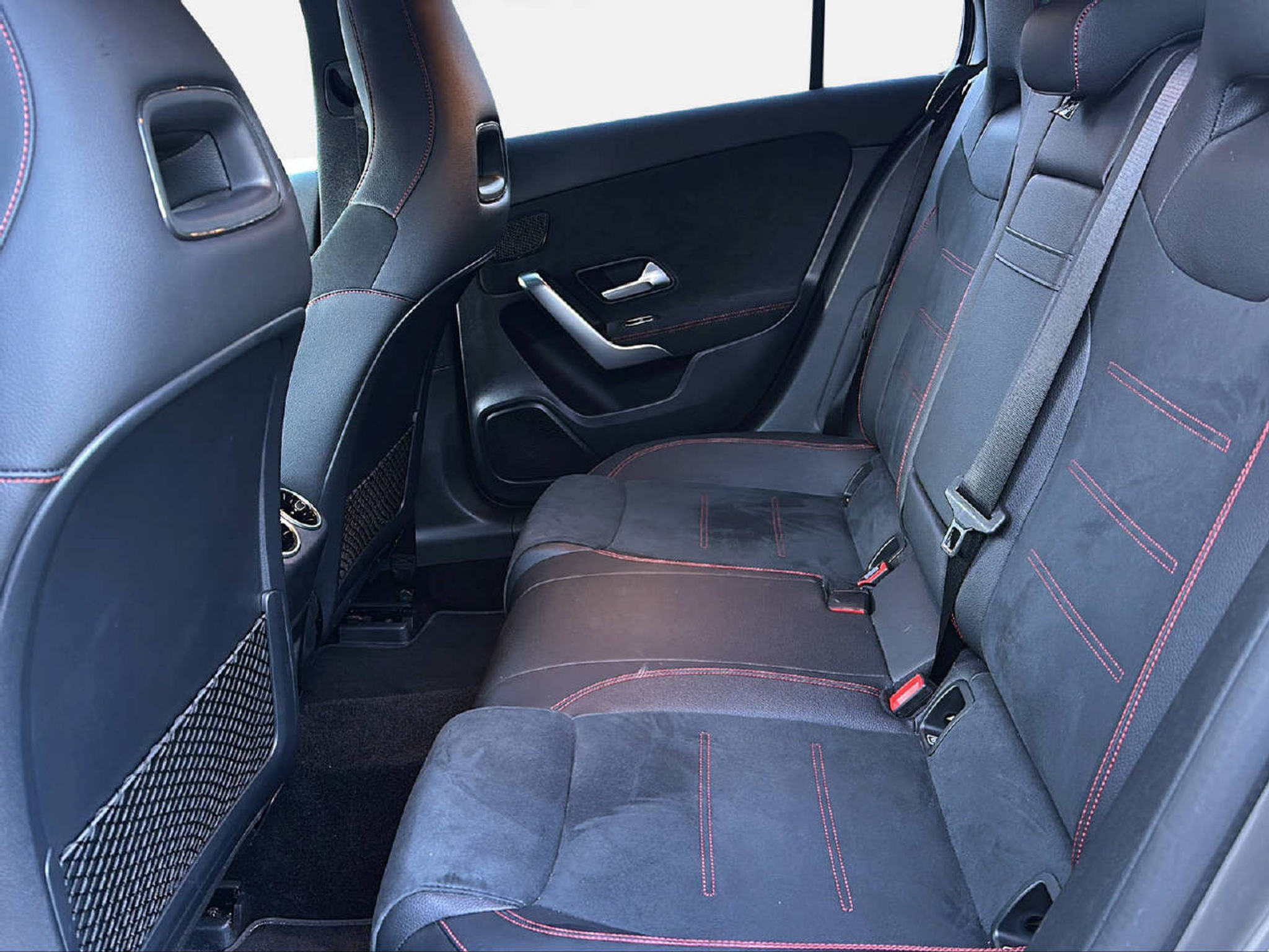 listing desktop thumbnail image 10