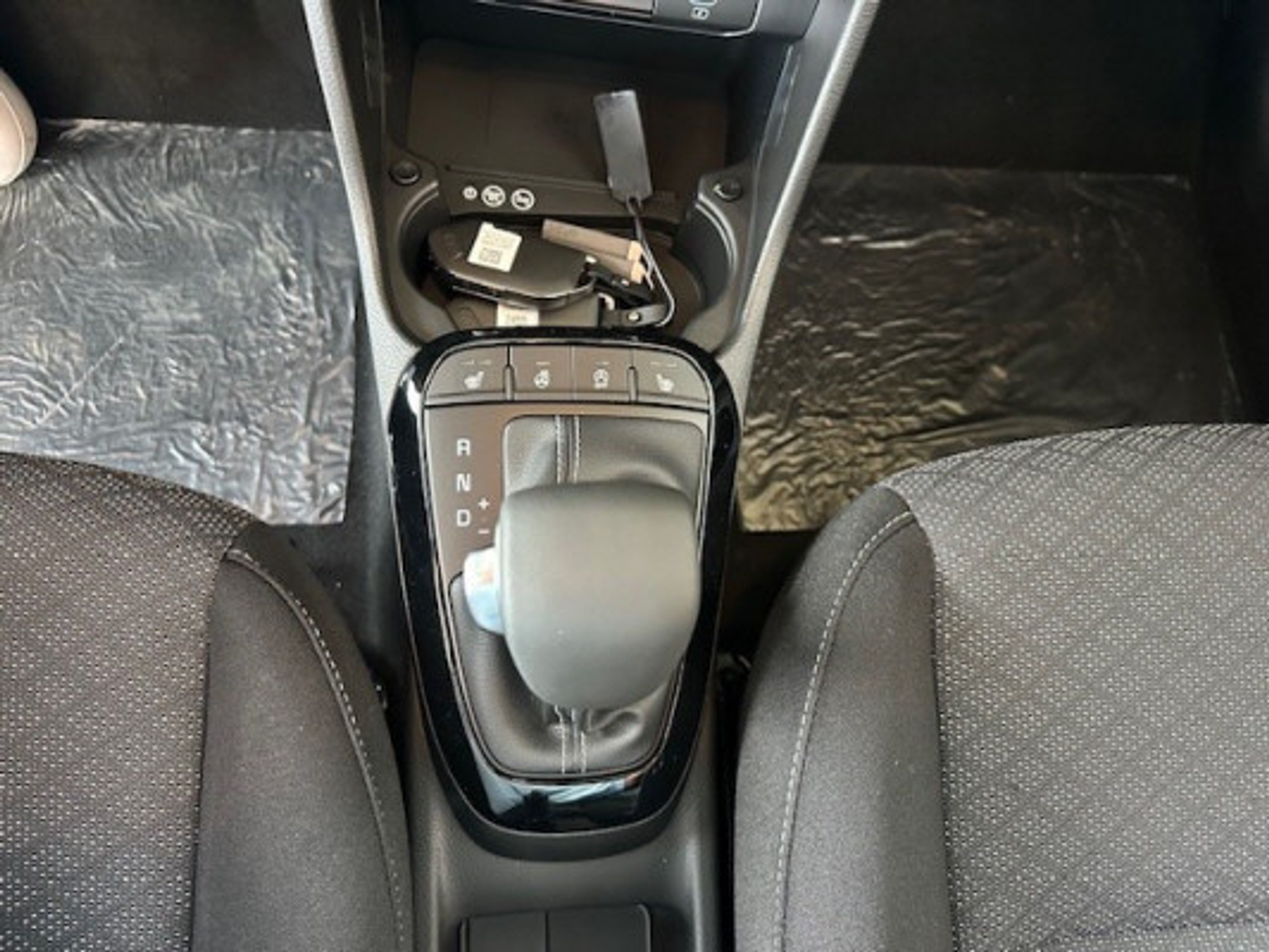 listing desktop thumbnail image 5