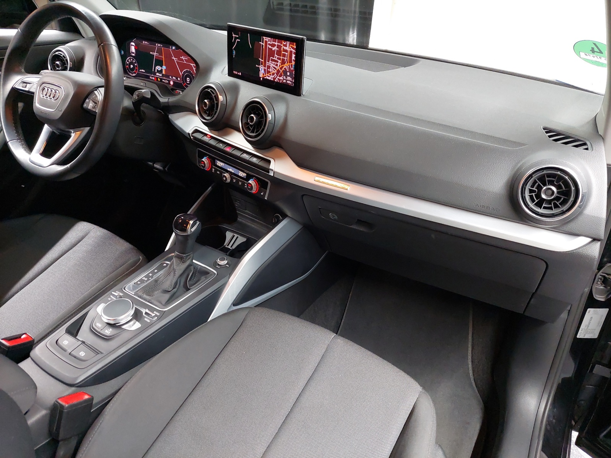 listing desktop thumbnail image 9