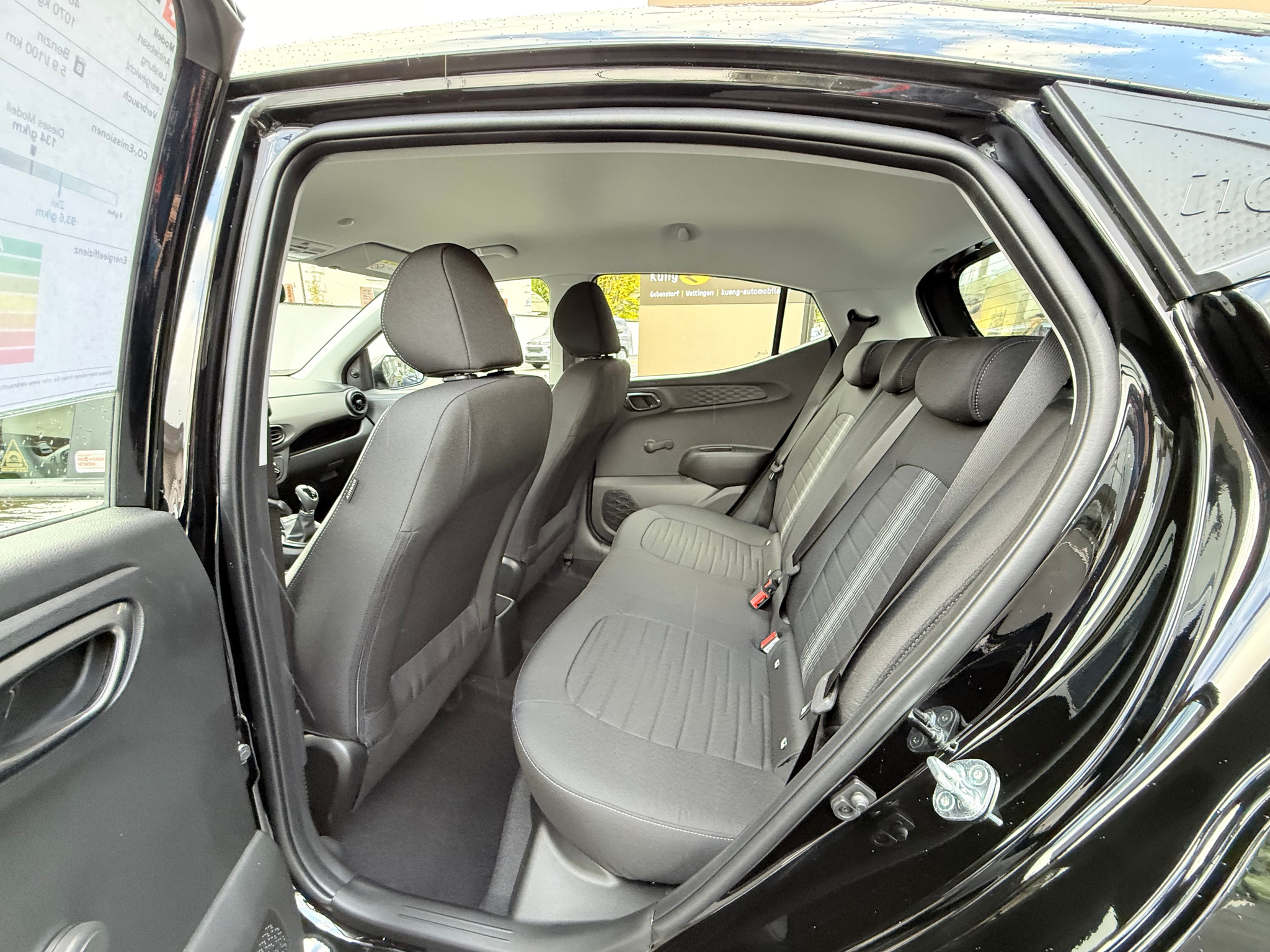 listing desktop thumbnail image 10