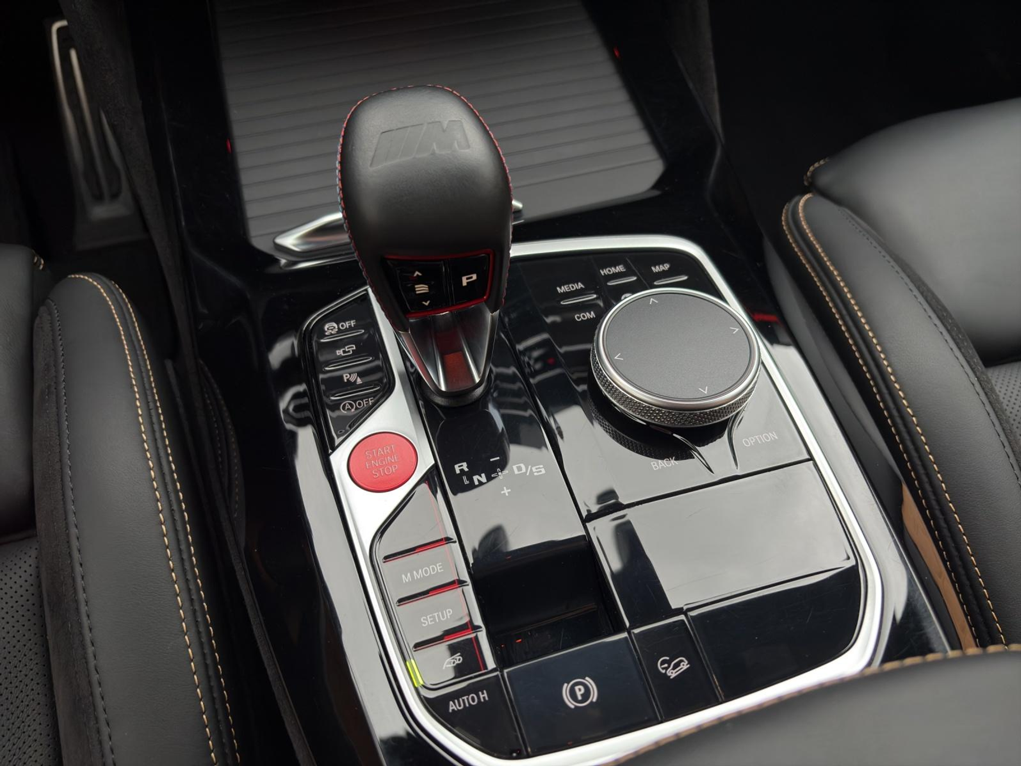 listing desktop thumbnail image 19