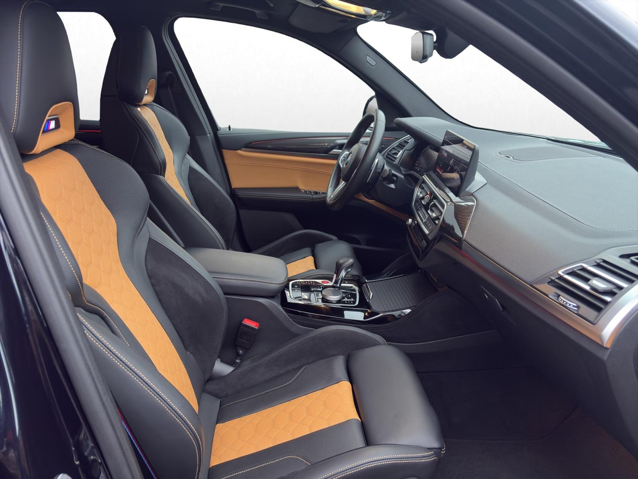 listing desktop thumbnail image 15