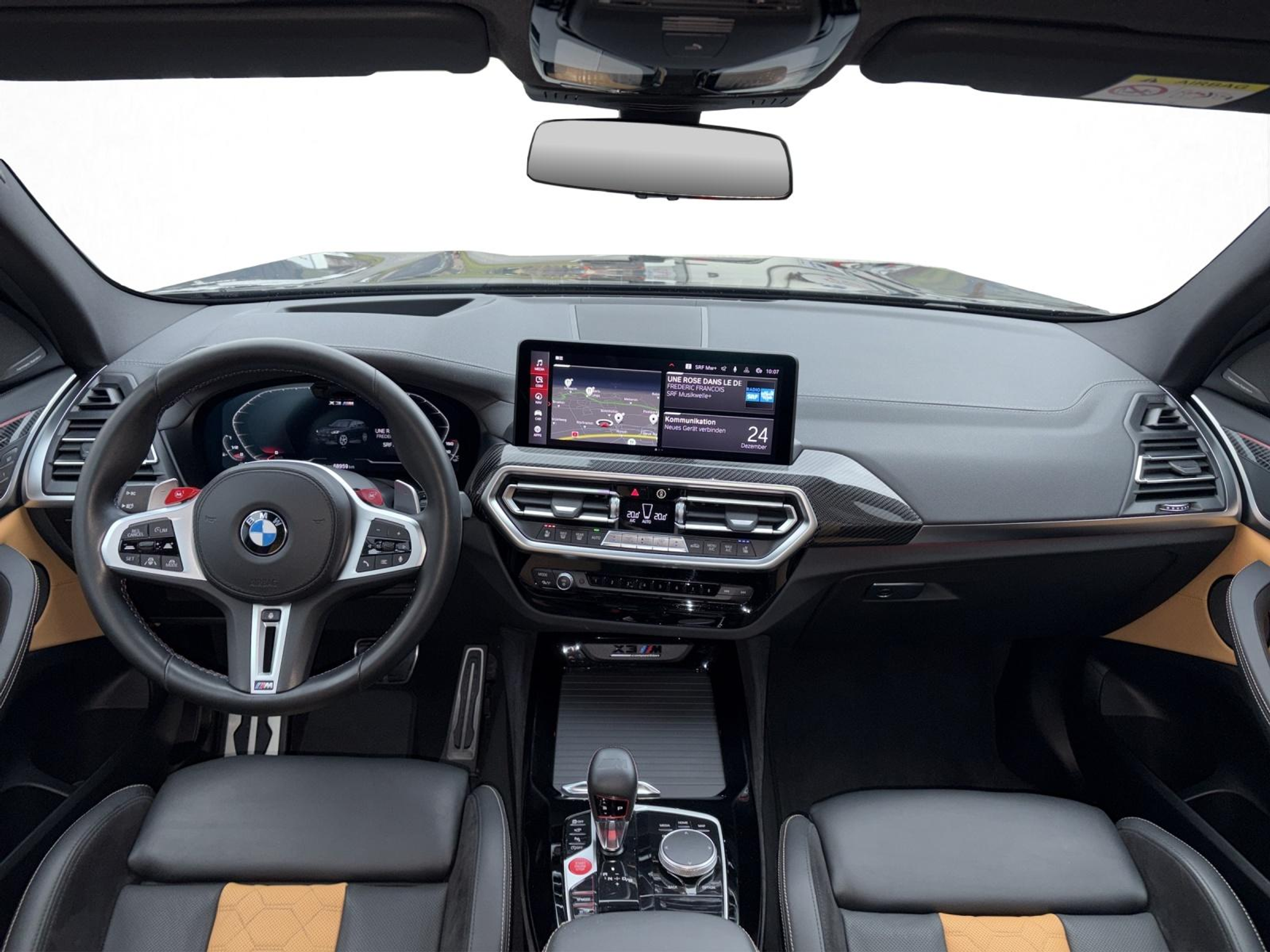 listing desktop thumbnail image 12