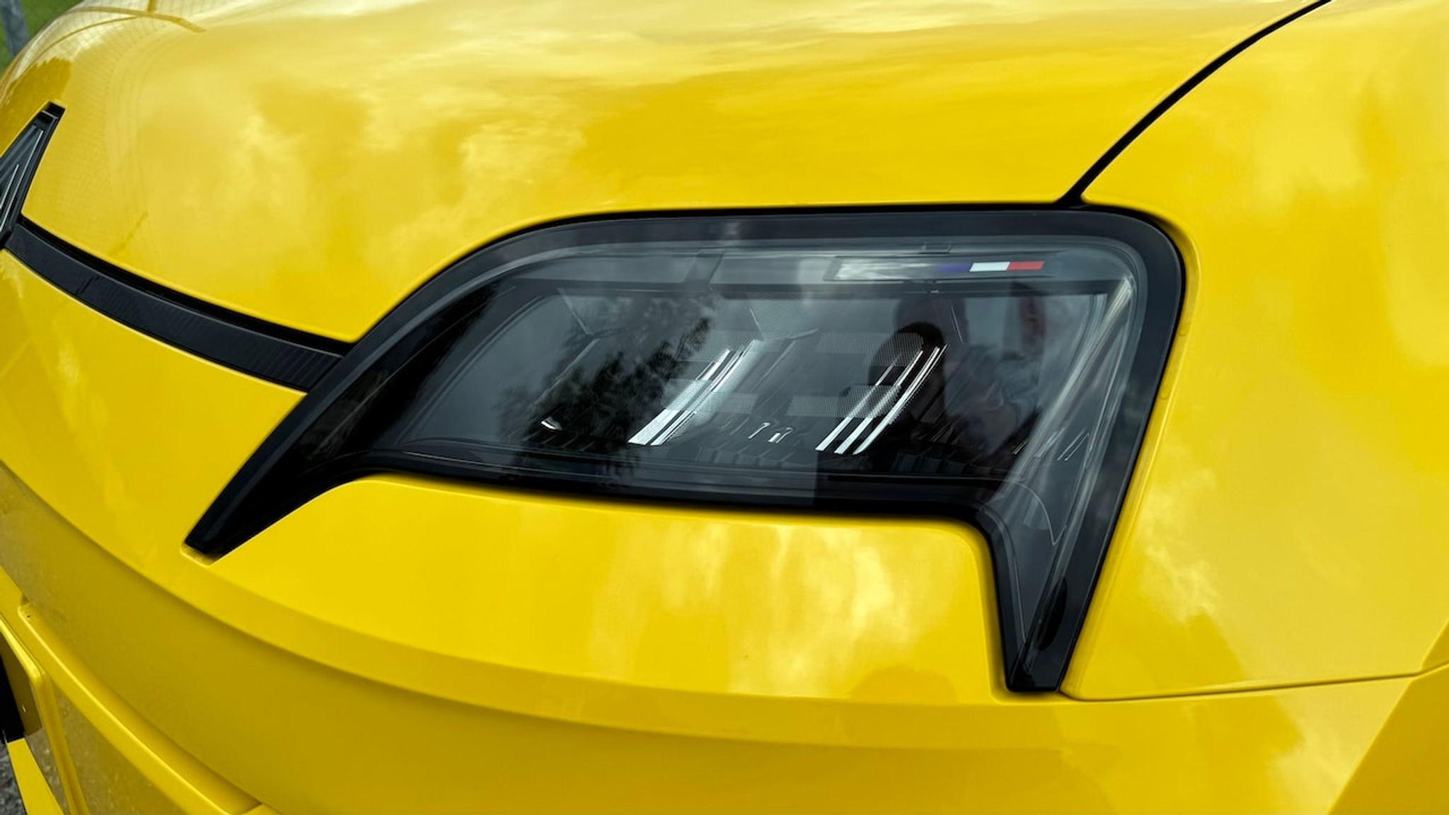 listing desktop thumbnail image 9