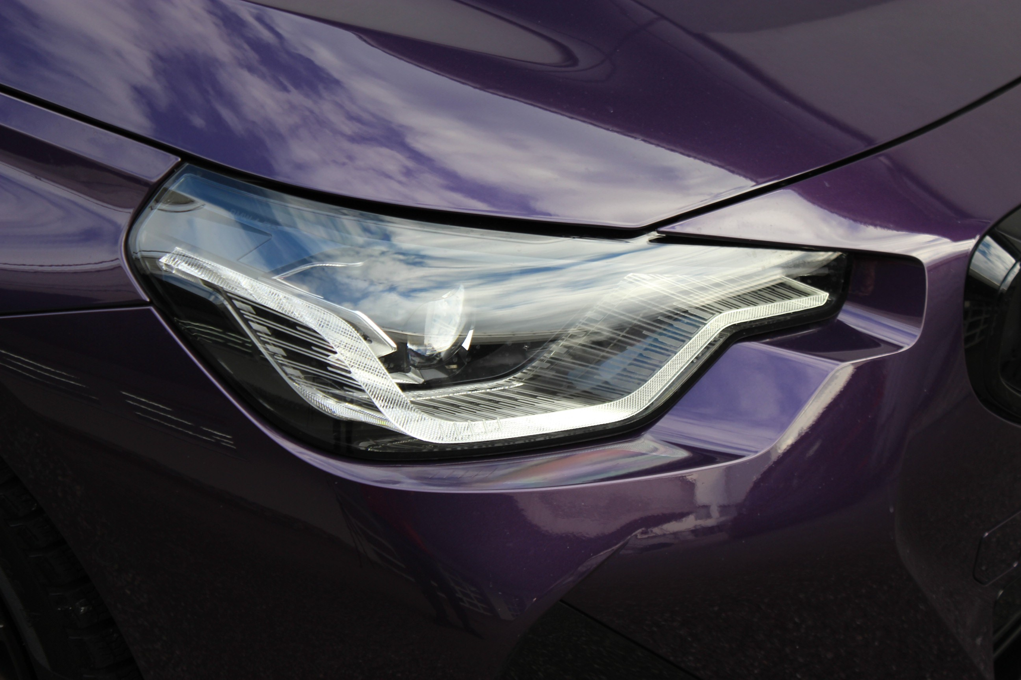 listing desktop thumbnail image 7