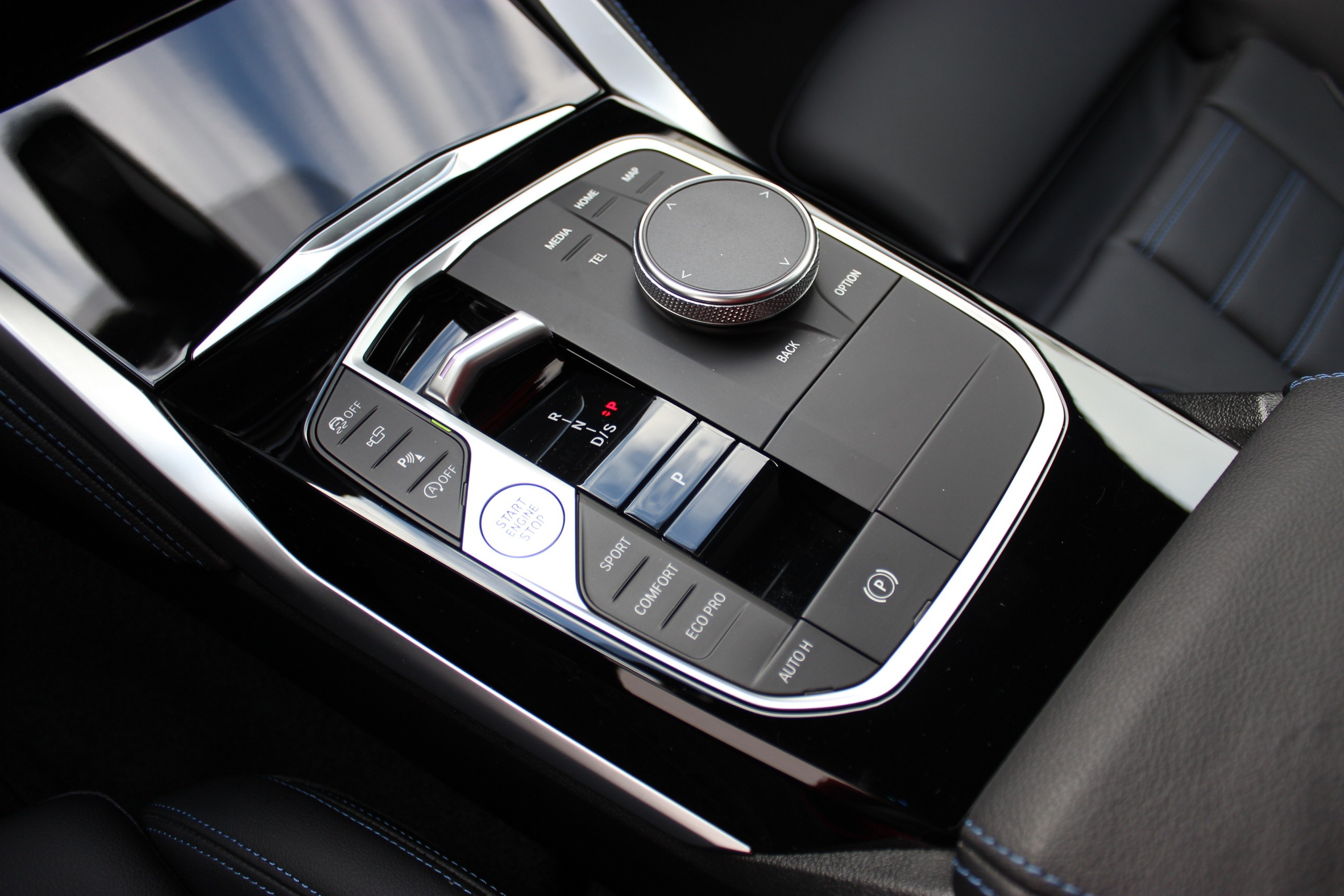 listing desktop thumbnail image 12