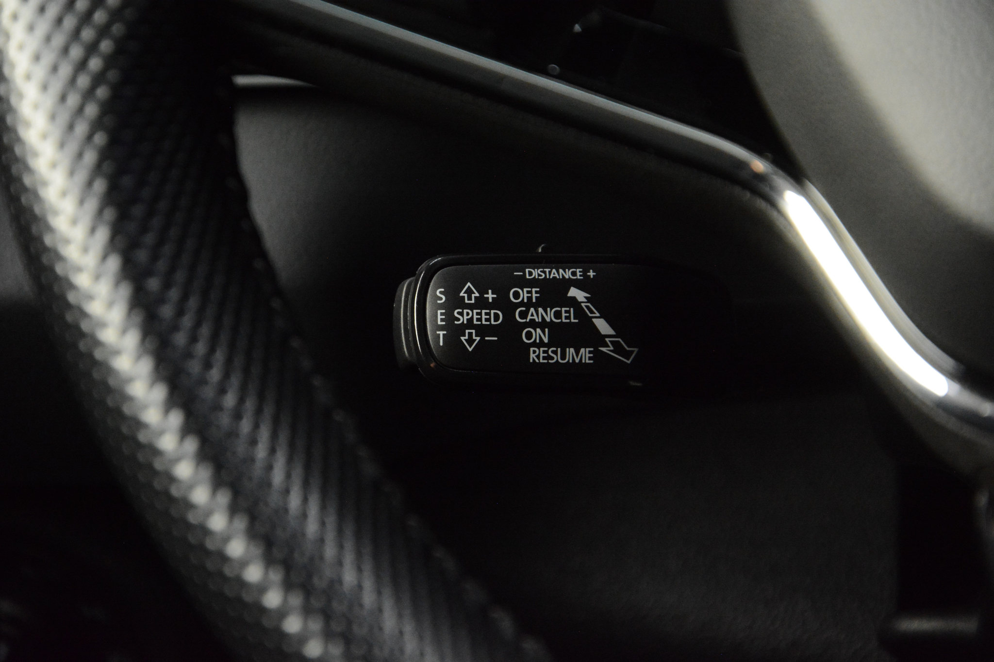 listing desktop thumbnail image 11