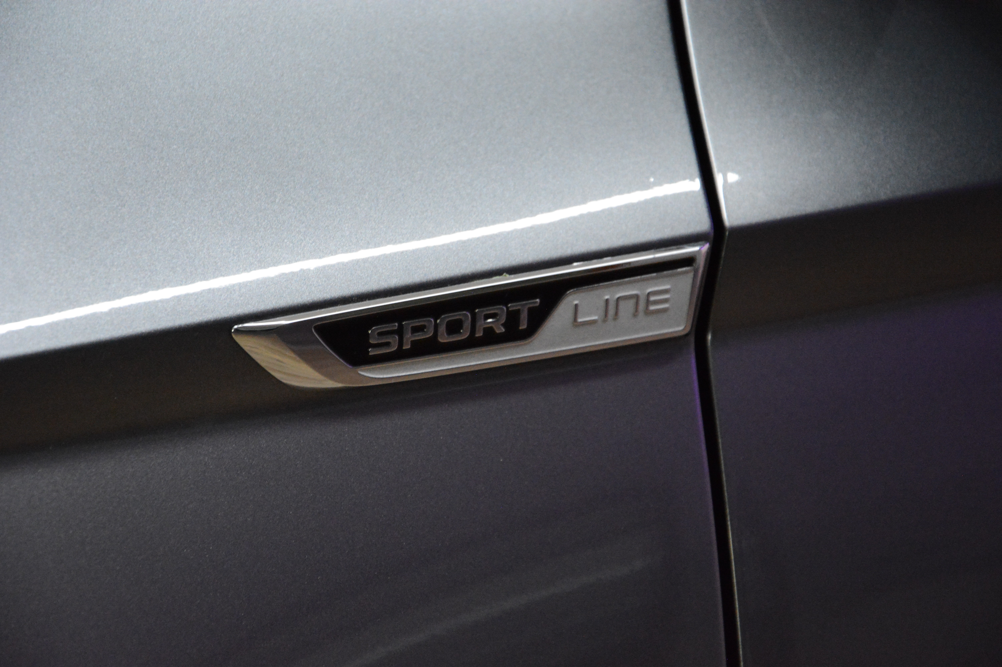 listing desktop thumbnail image 18