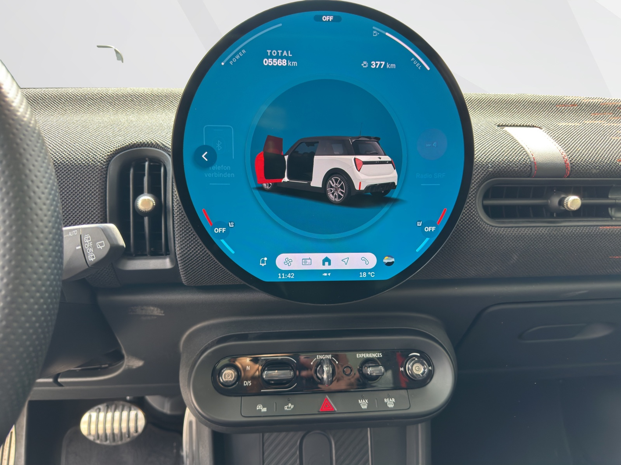 listing desktop thumbnail image 11