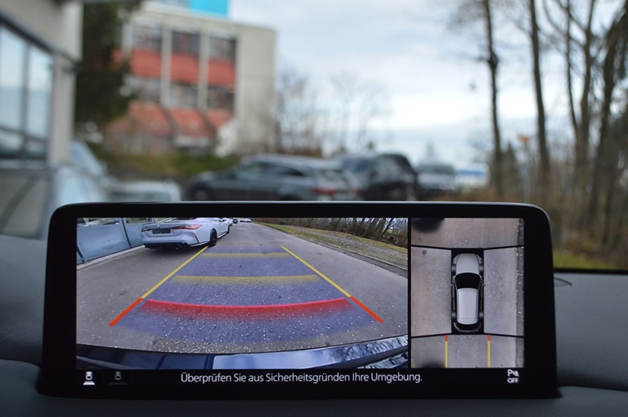 listing desktop thumbnail image 11