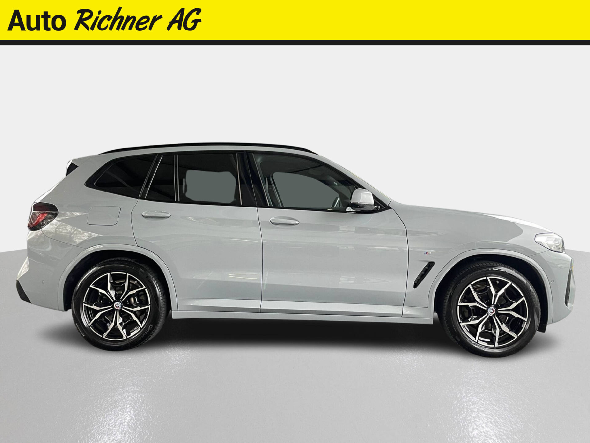 listing desktop thumbnail image 2