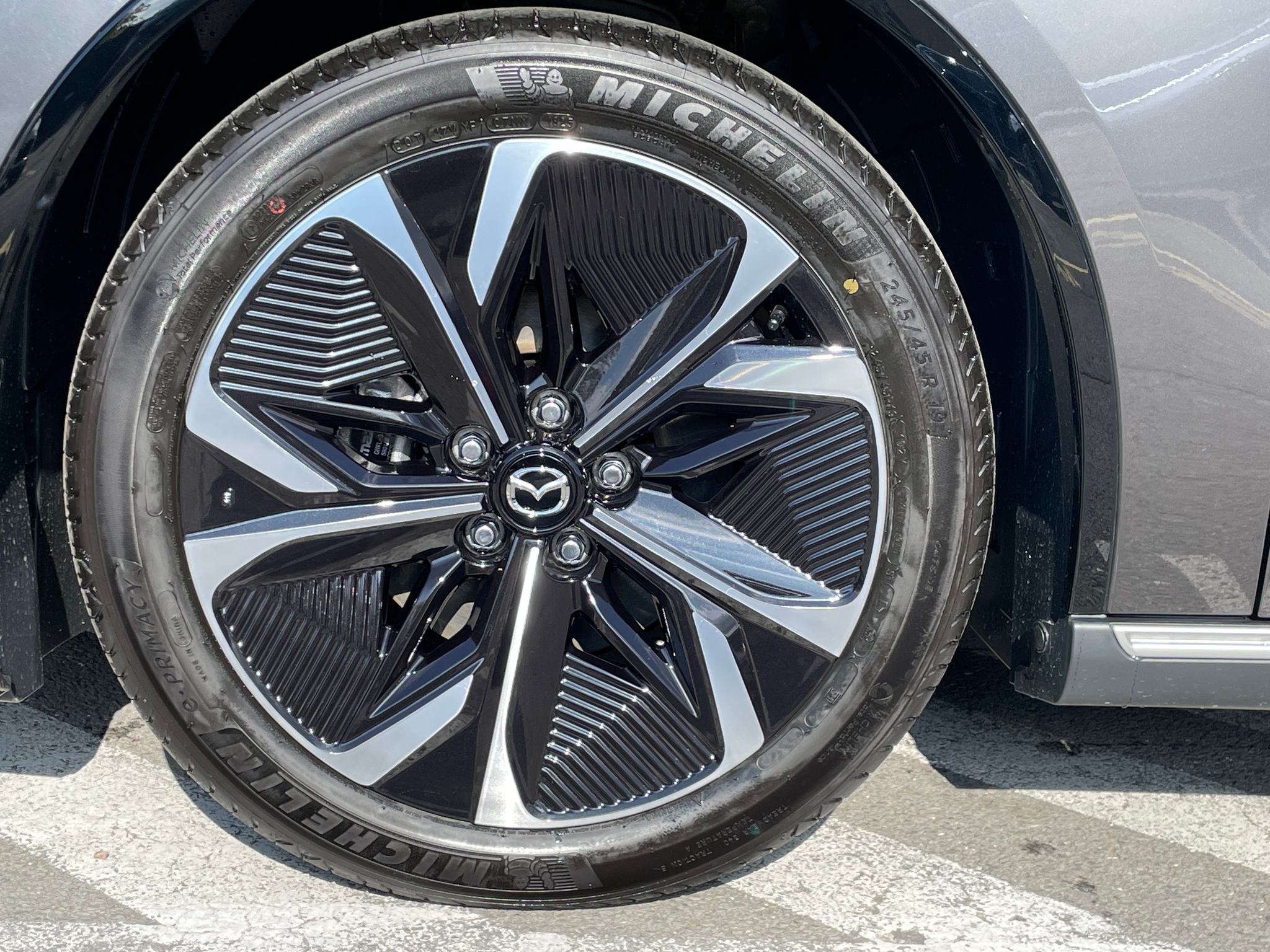 listing desktop thumbnail image 5