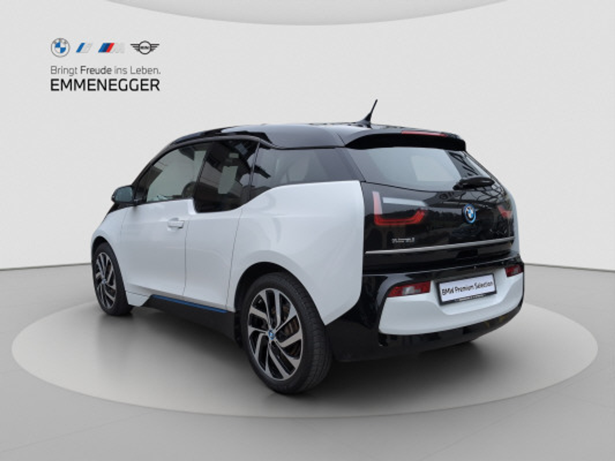 listing desktop thumbnail image 5