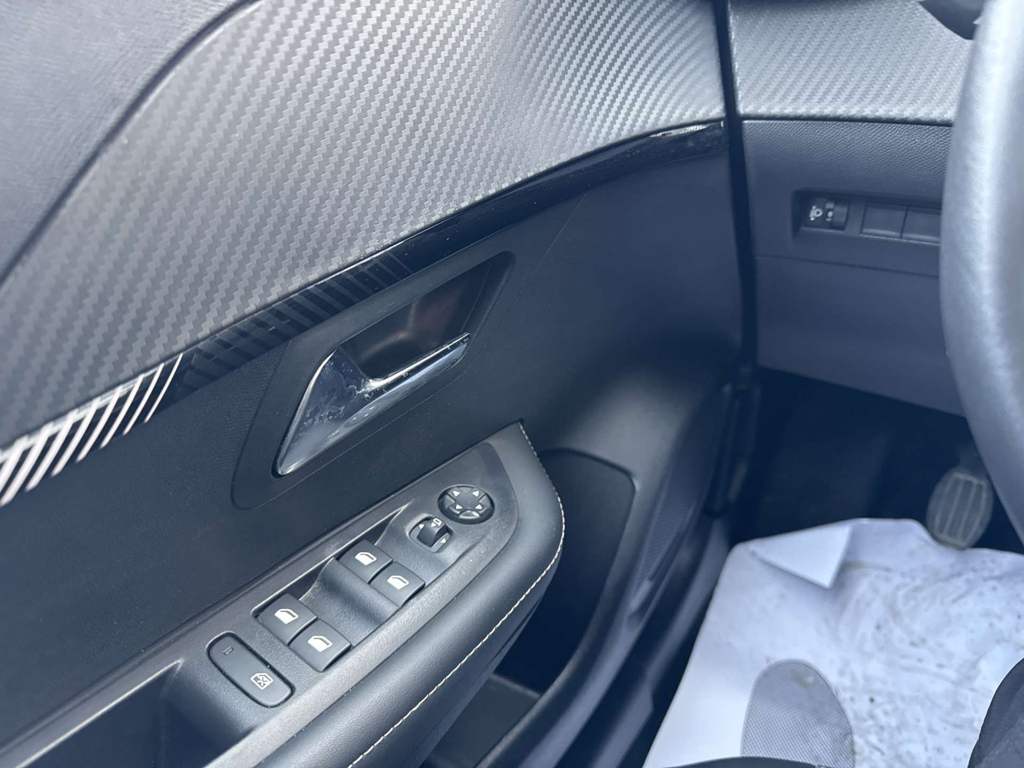 listing desktop thumbnail image 15