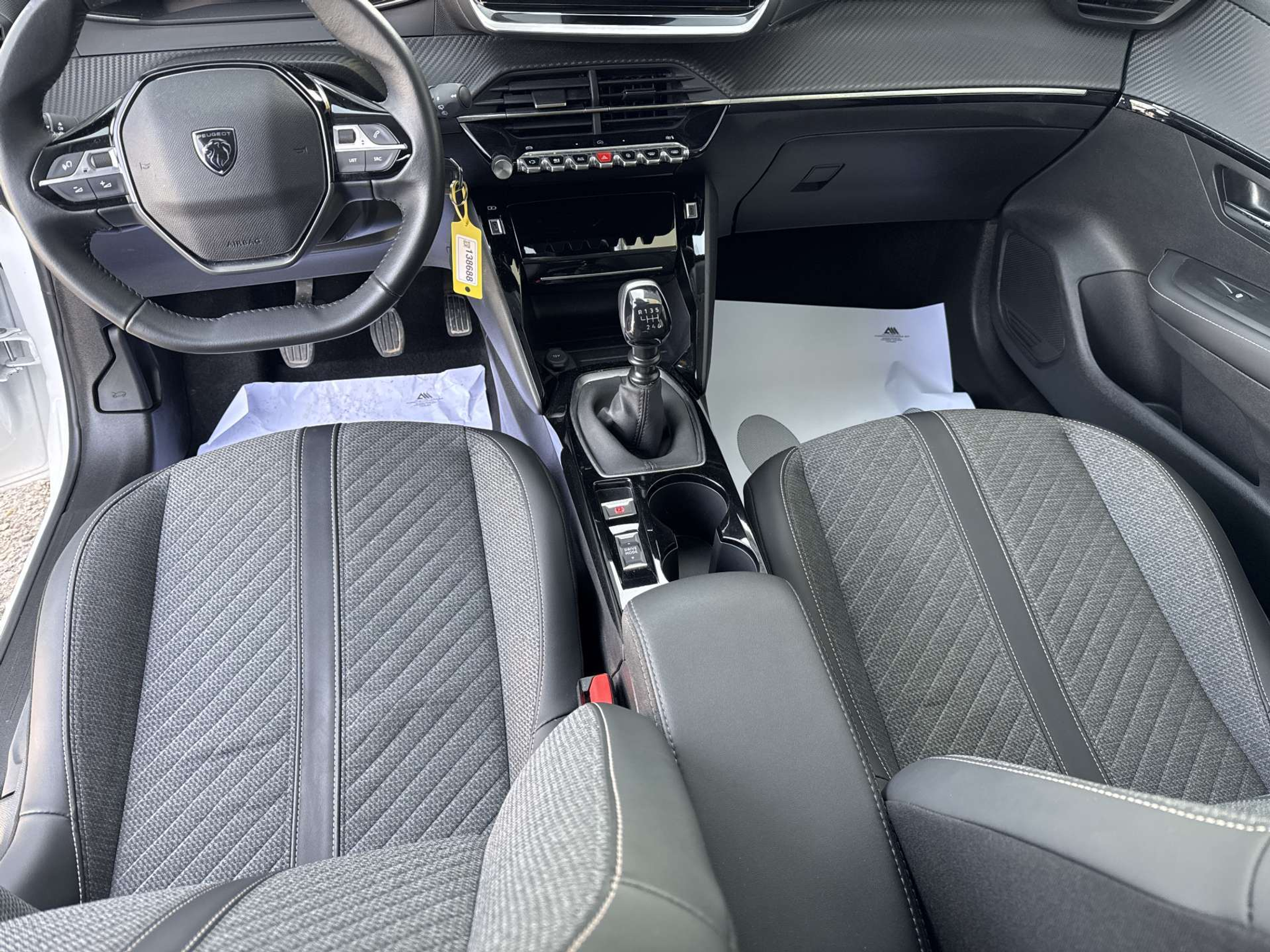 listing desktop thumbnail image 13