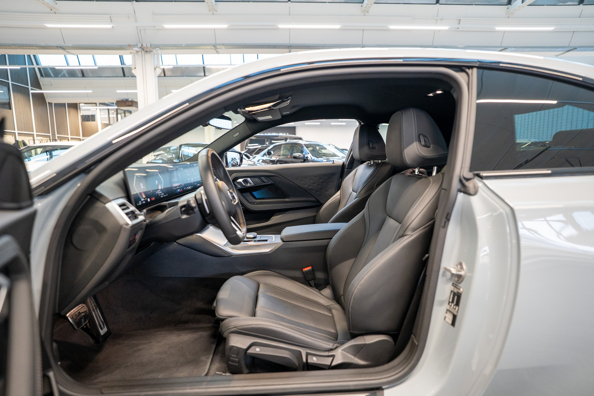 listing desktop thumbnail image 7