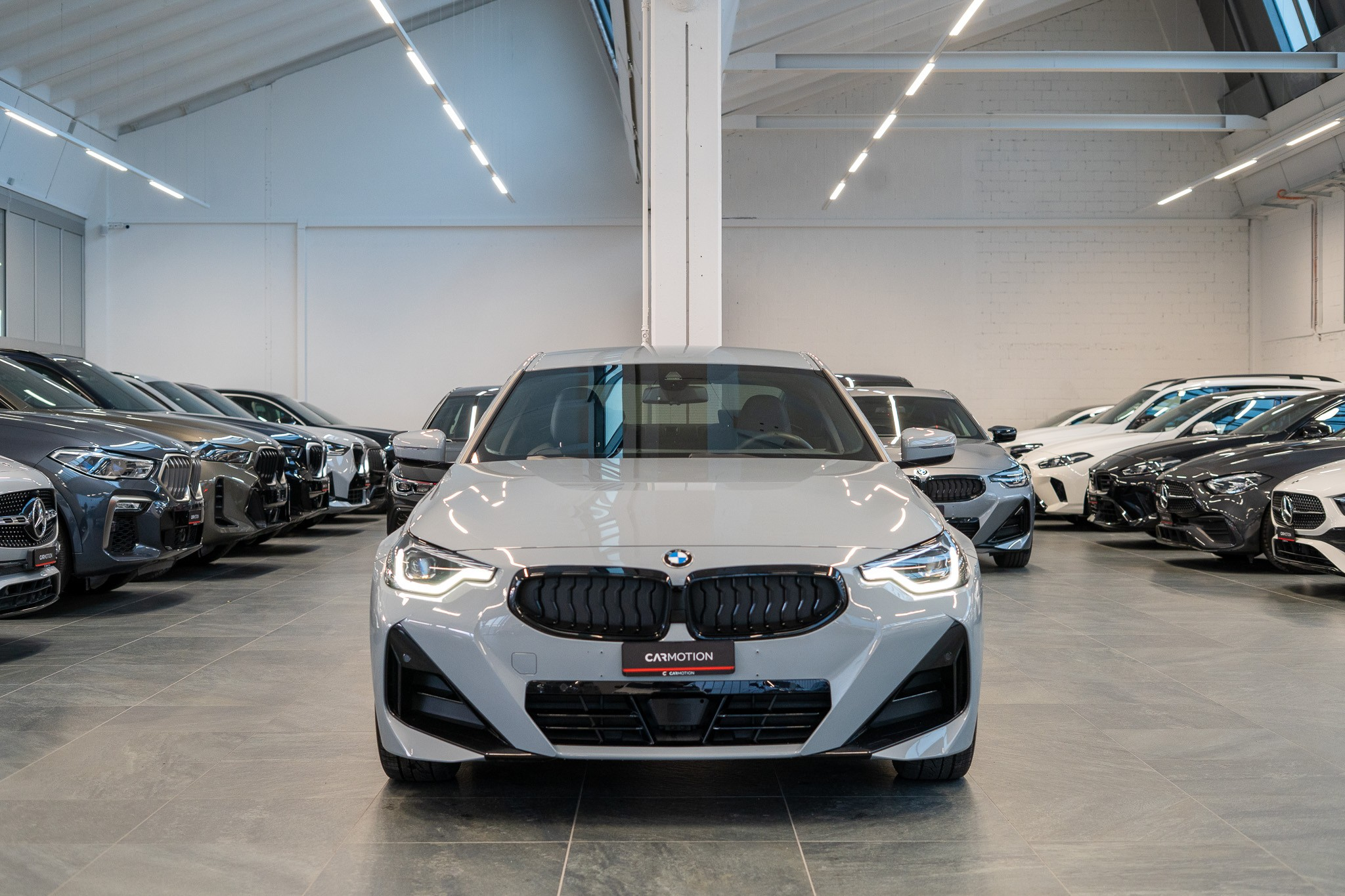 listing desktop thumbnail image 1