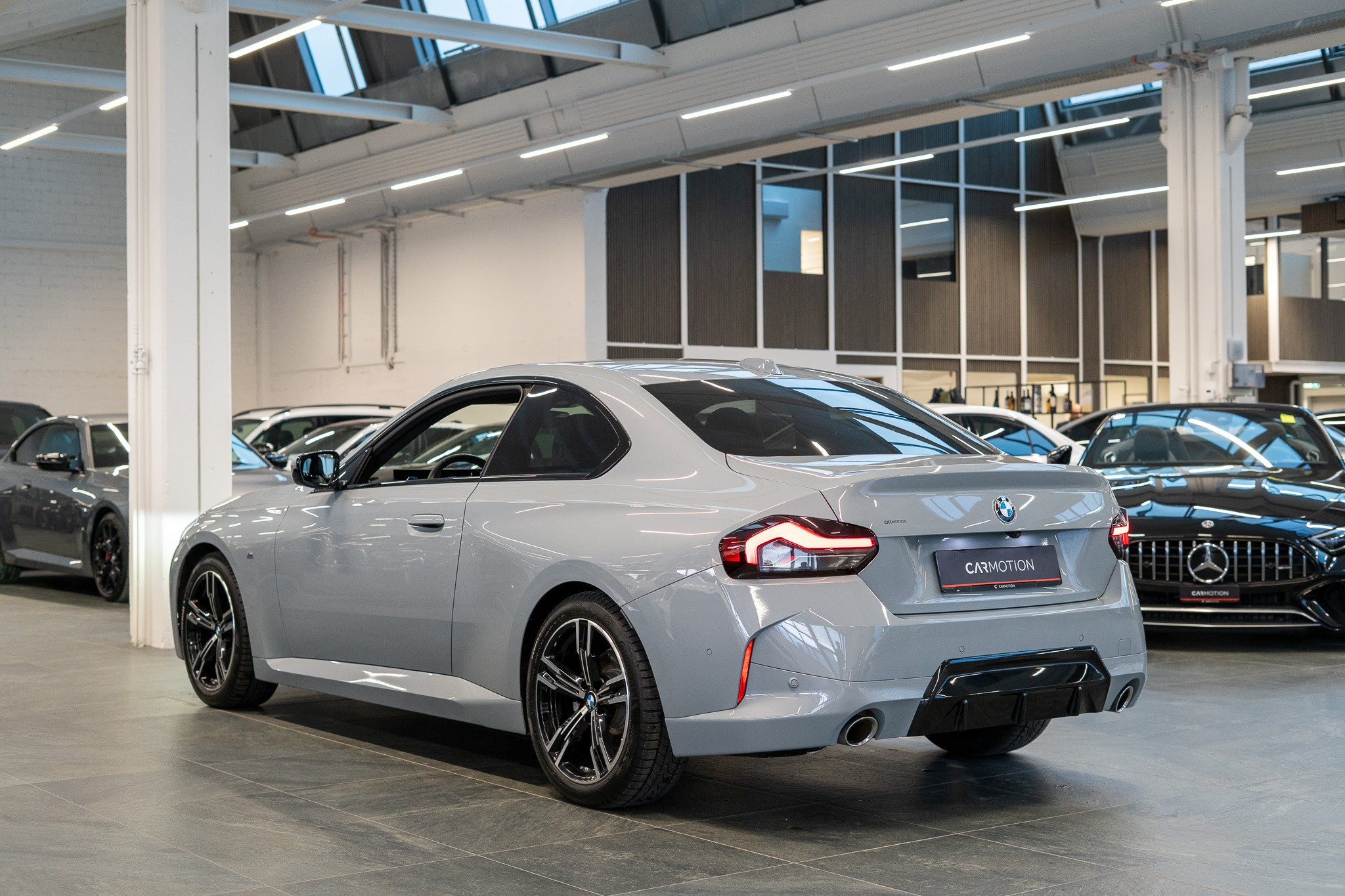 listing desktop thumbnail image 6