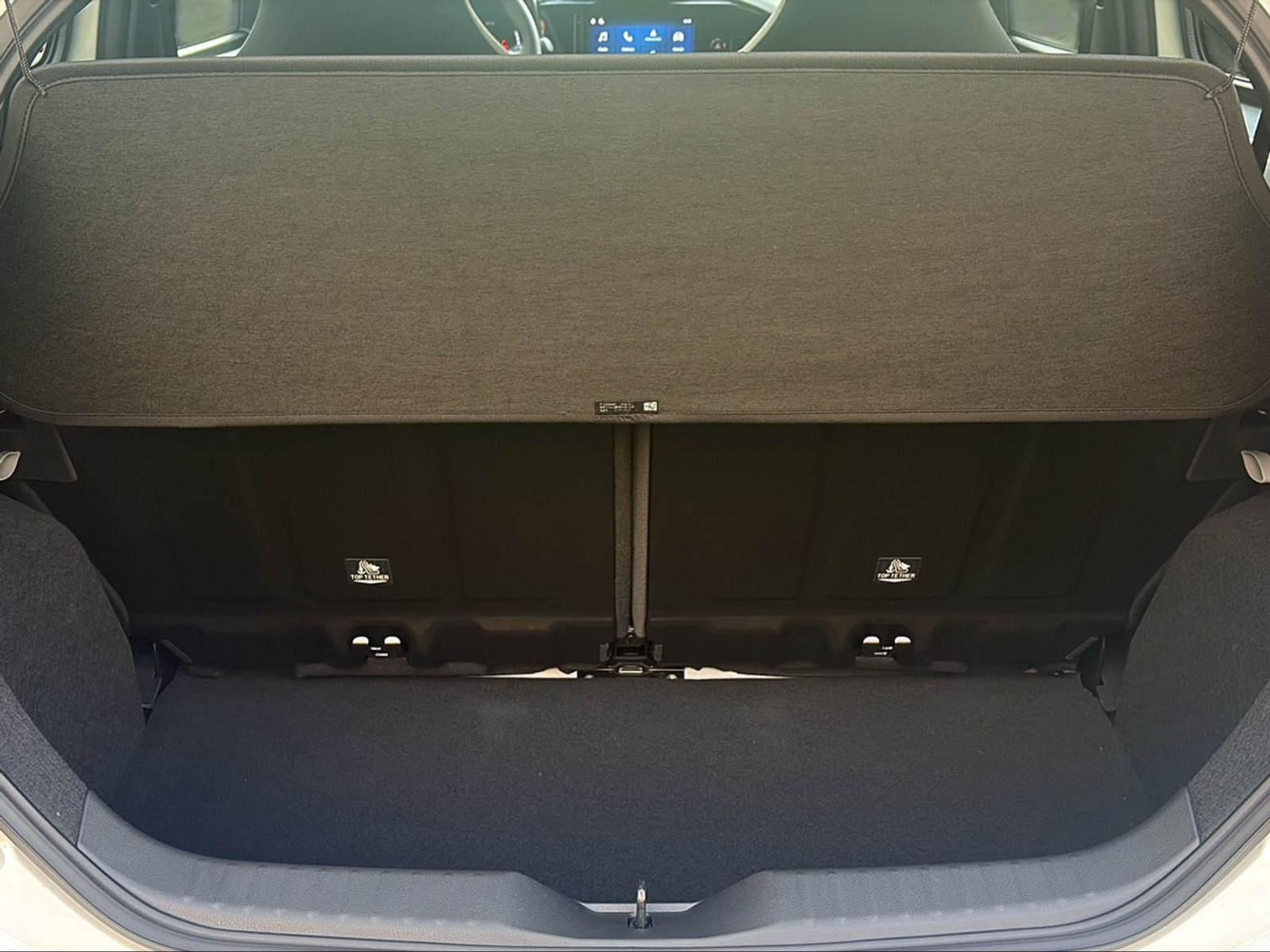 listing desktop thumbnail image 11