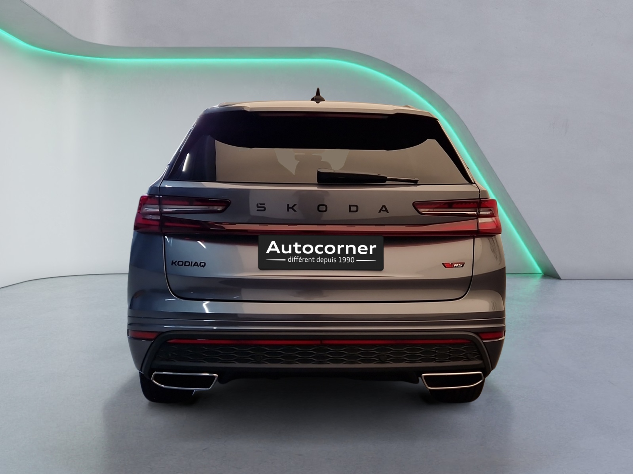 listing desktop thumbnail image 3