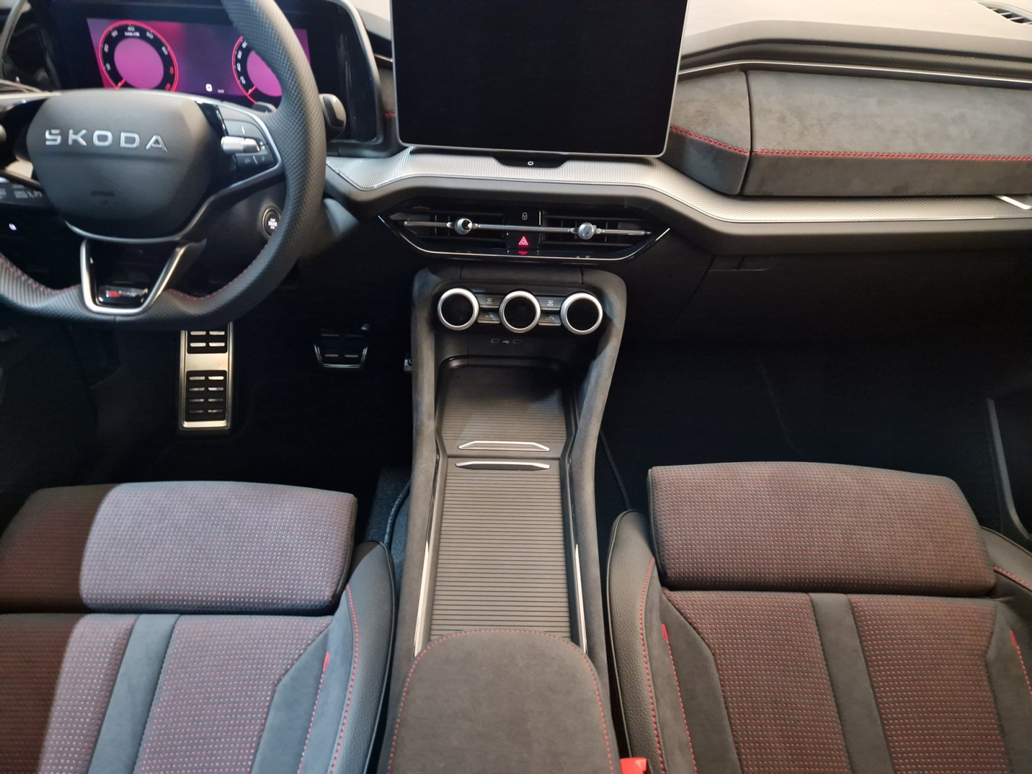 listing desktop thumbnail image 9