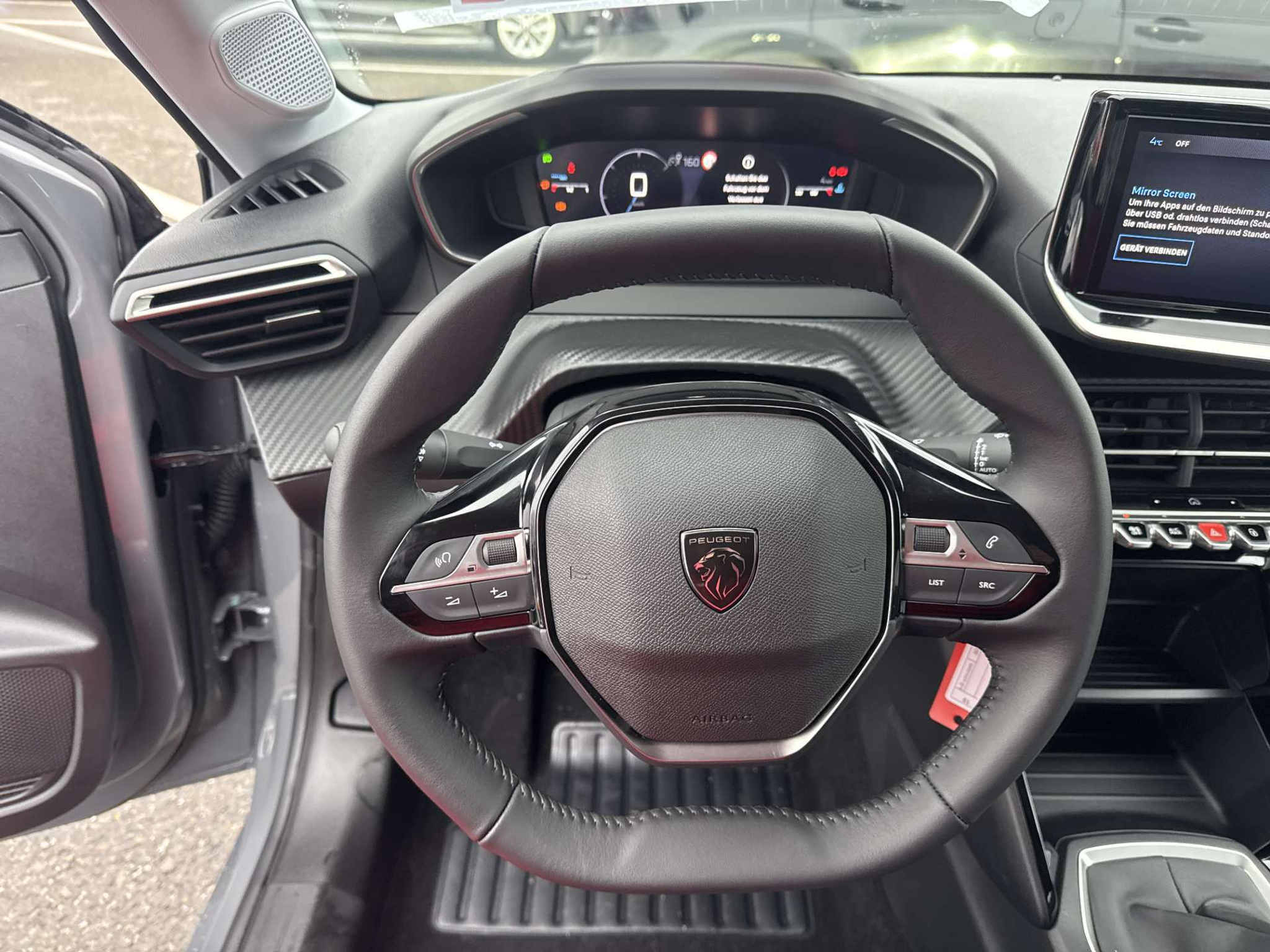 listing desktop thumbnail image 15