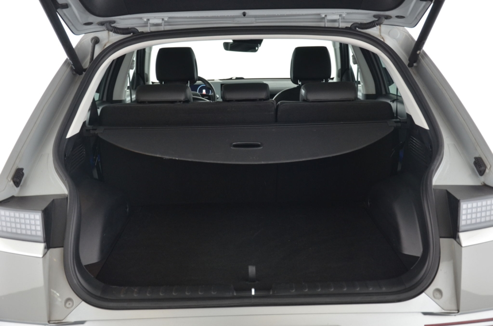 listing desktop thumbnail image 27