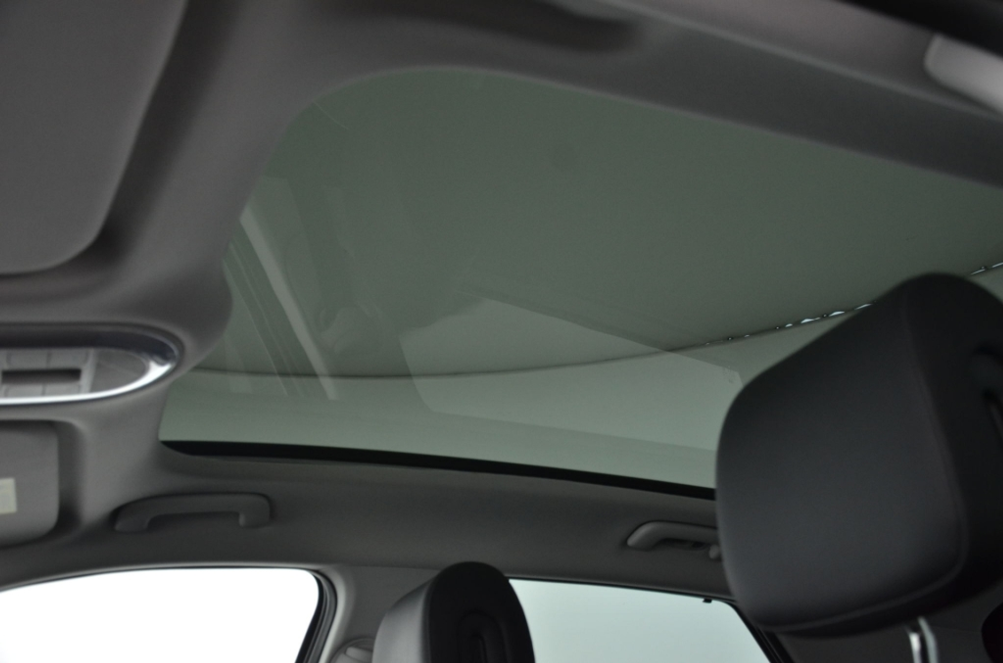 listing desktop thumbnail image 9