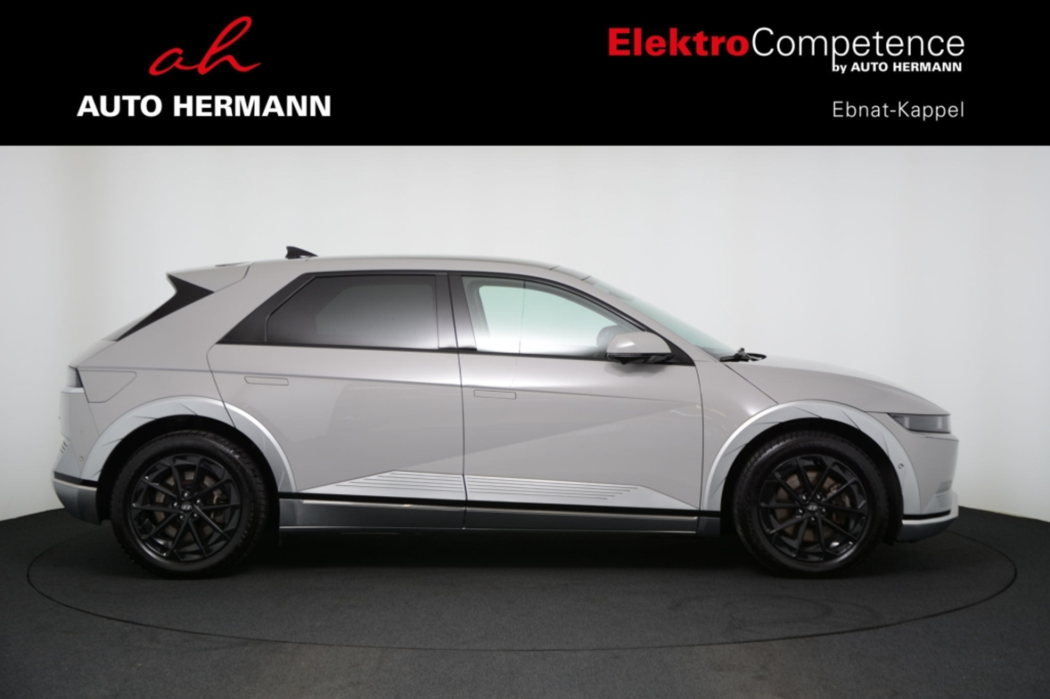 listing desktop thumbnail image 7