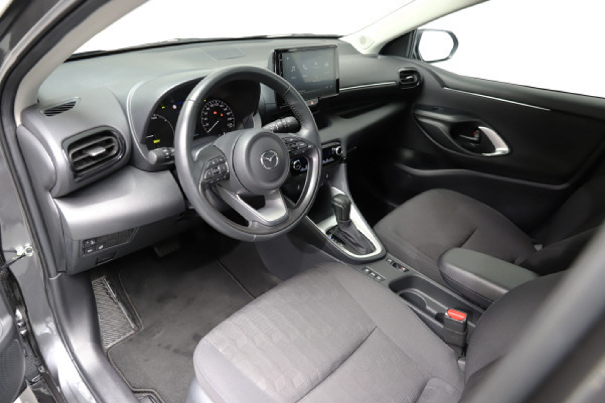 listing desktop thumbnail image 7