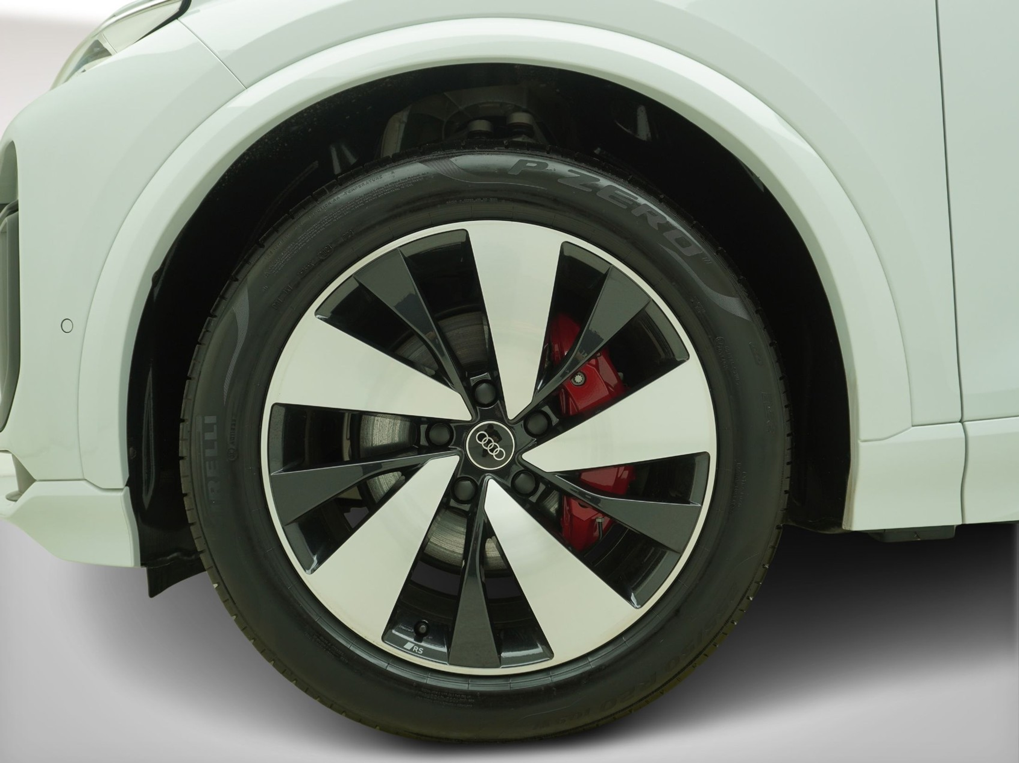 listing desktop thumbnail image 5