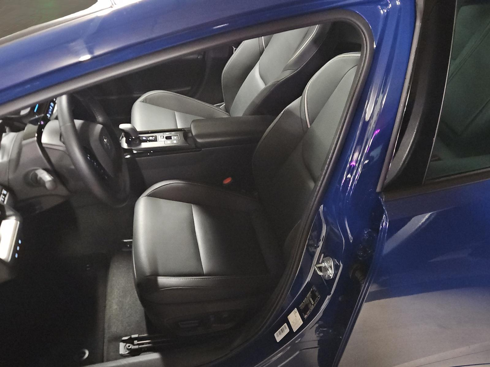 listing desktop thumbnail image 8