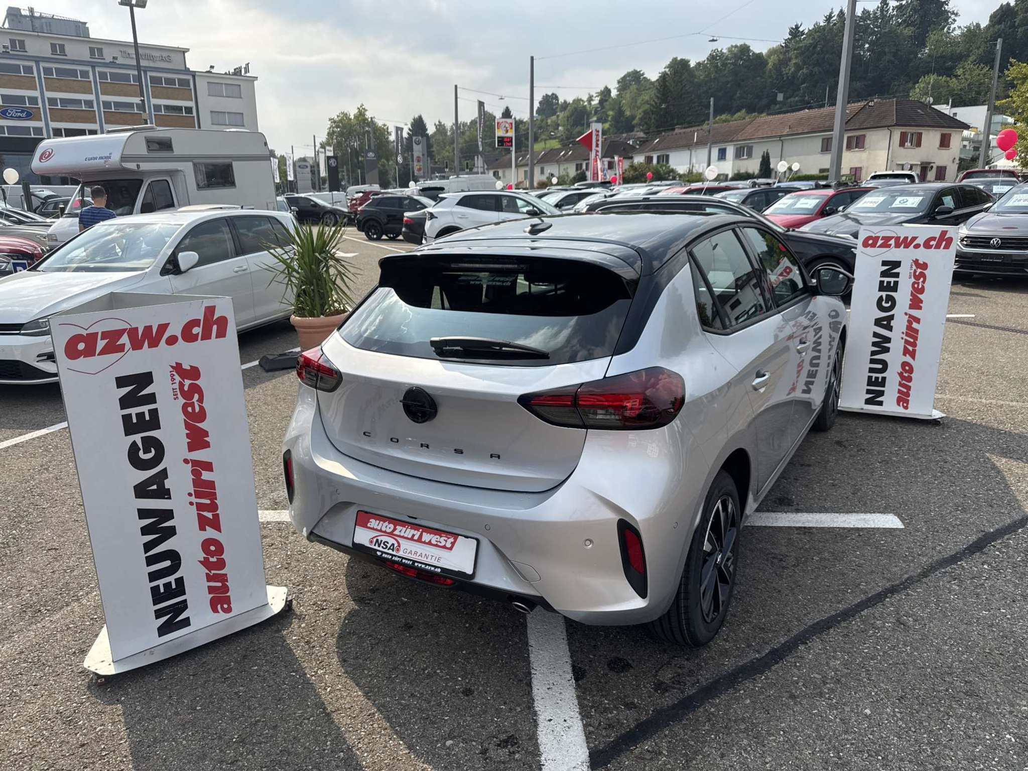 listing desktop thumbnail image 2