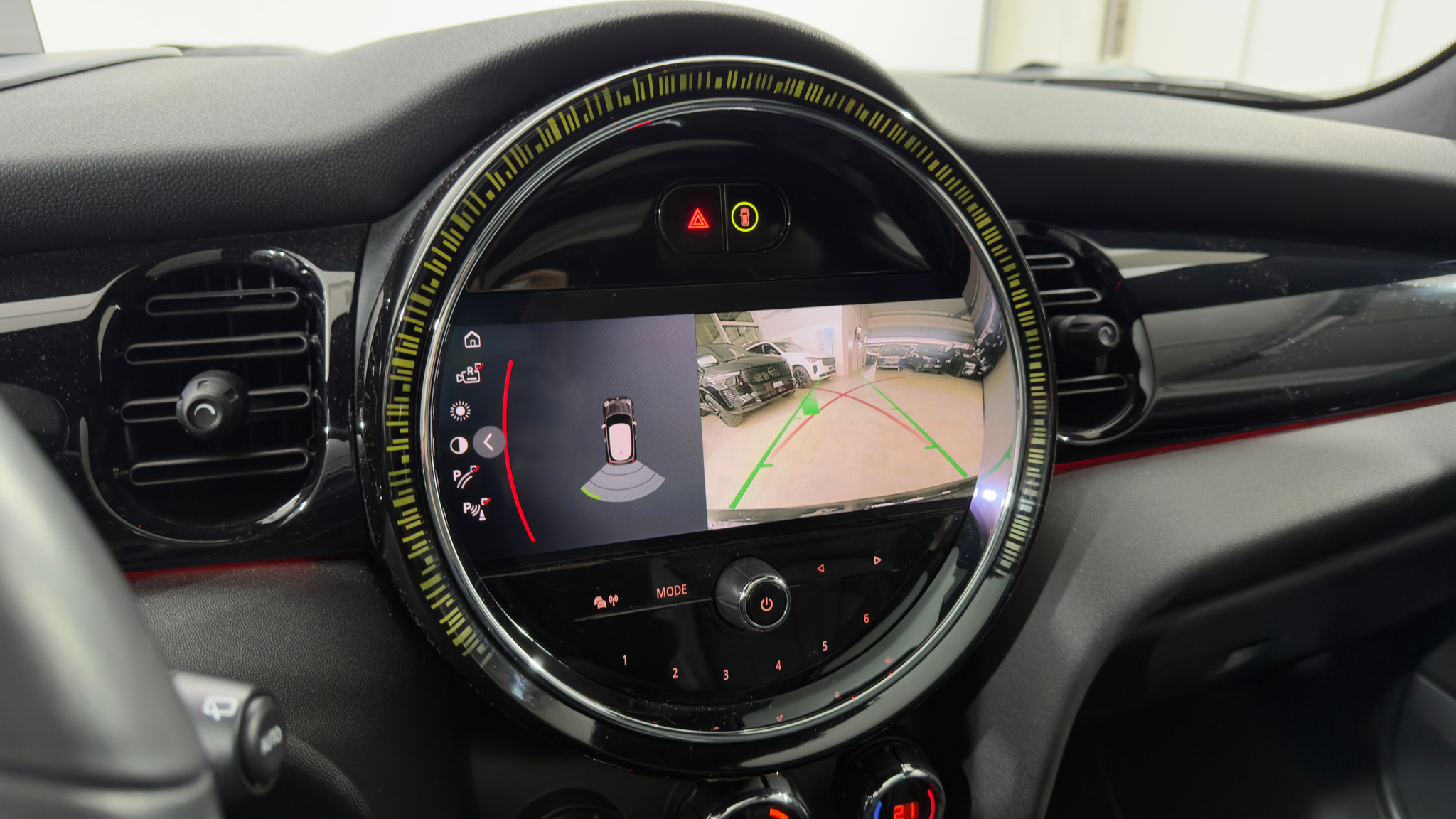 listing desktop thumbnail image 8