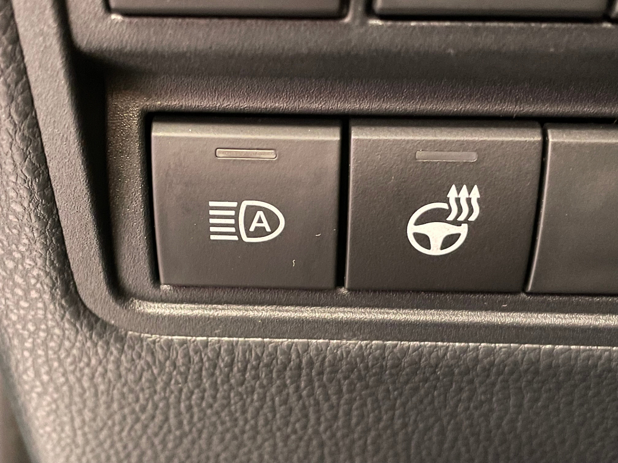 listing desktop thumbnail image 15