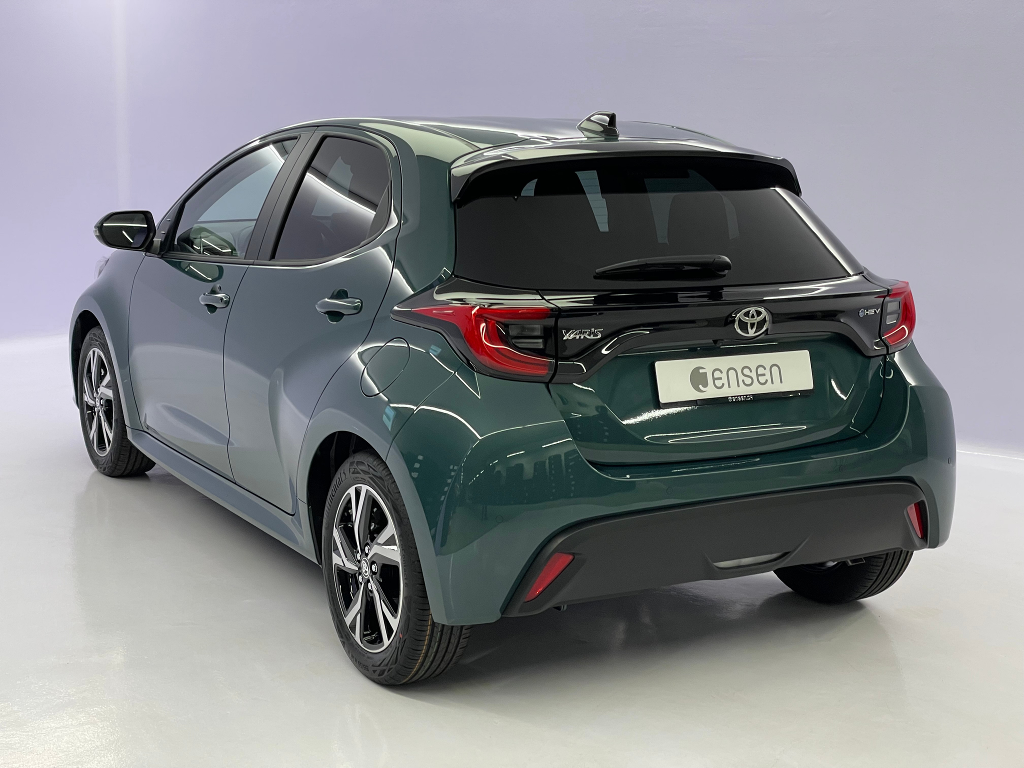 listing desktop thumbnail image 4