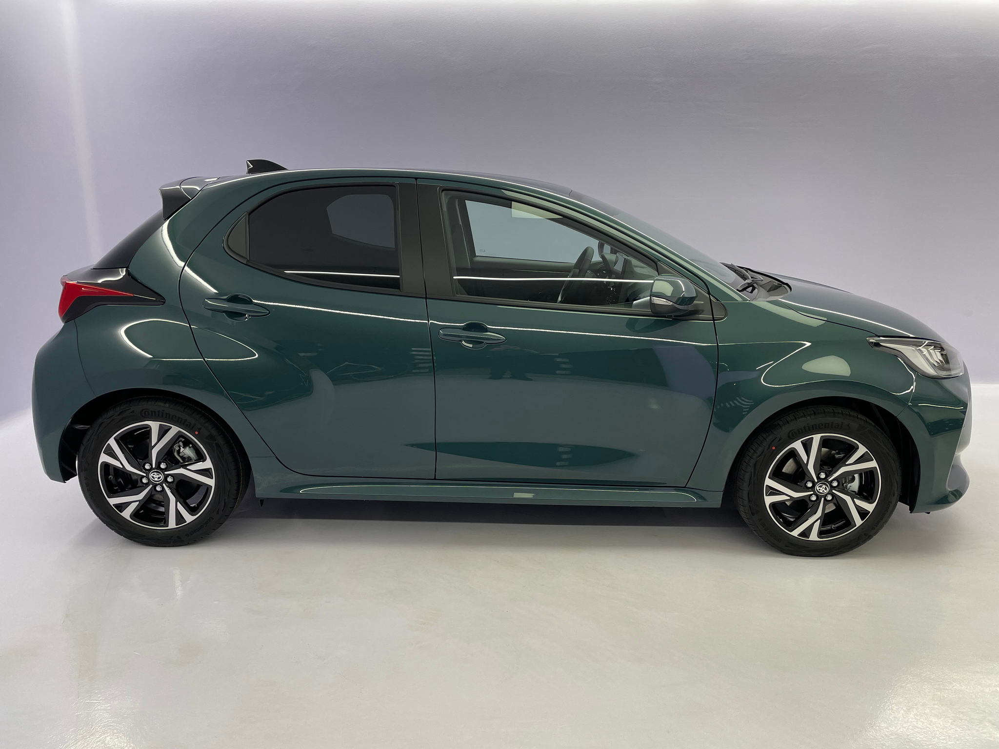 listing desktop thumbnail image 2