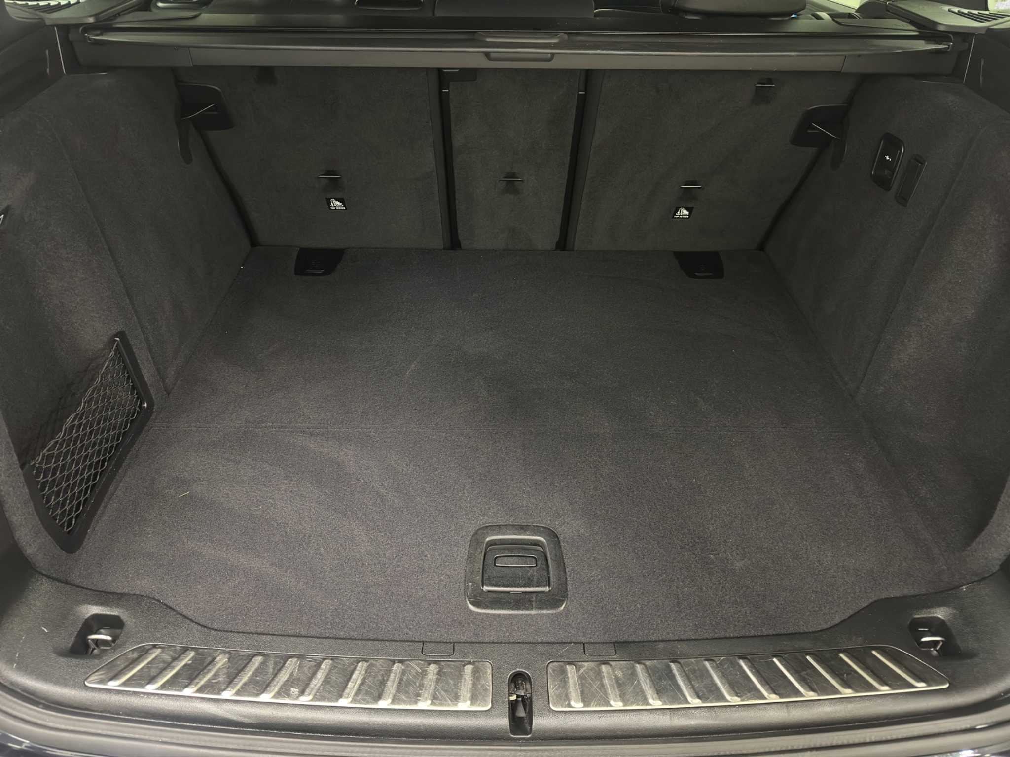 listing desktop thumbnail image 16