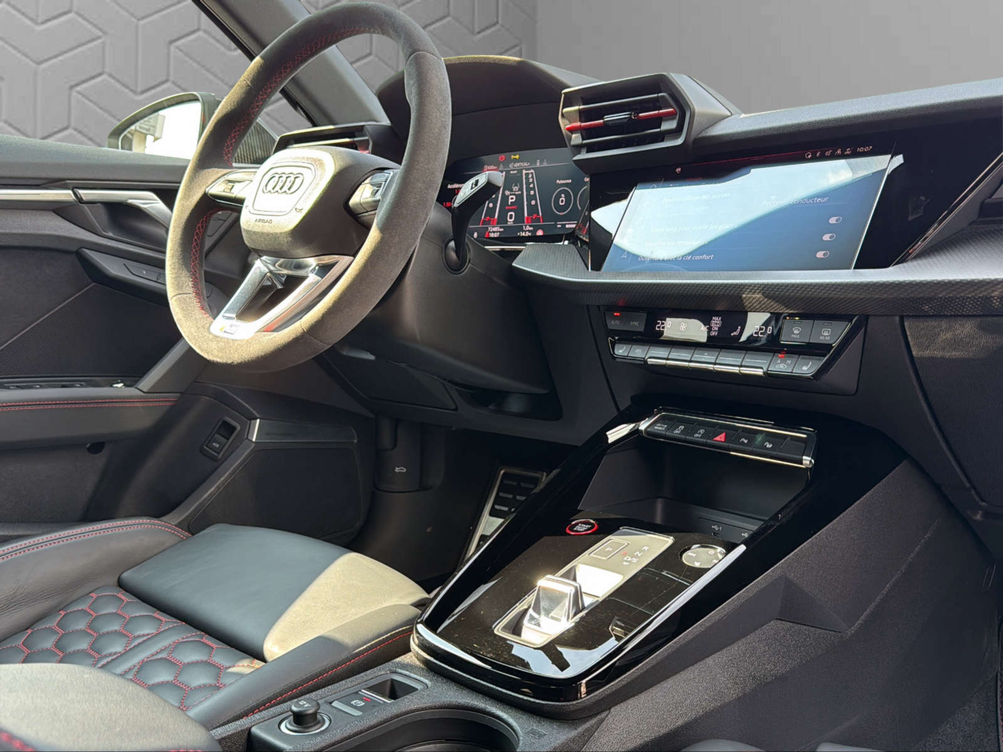 listing desktop thumbnail image 11