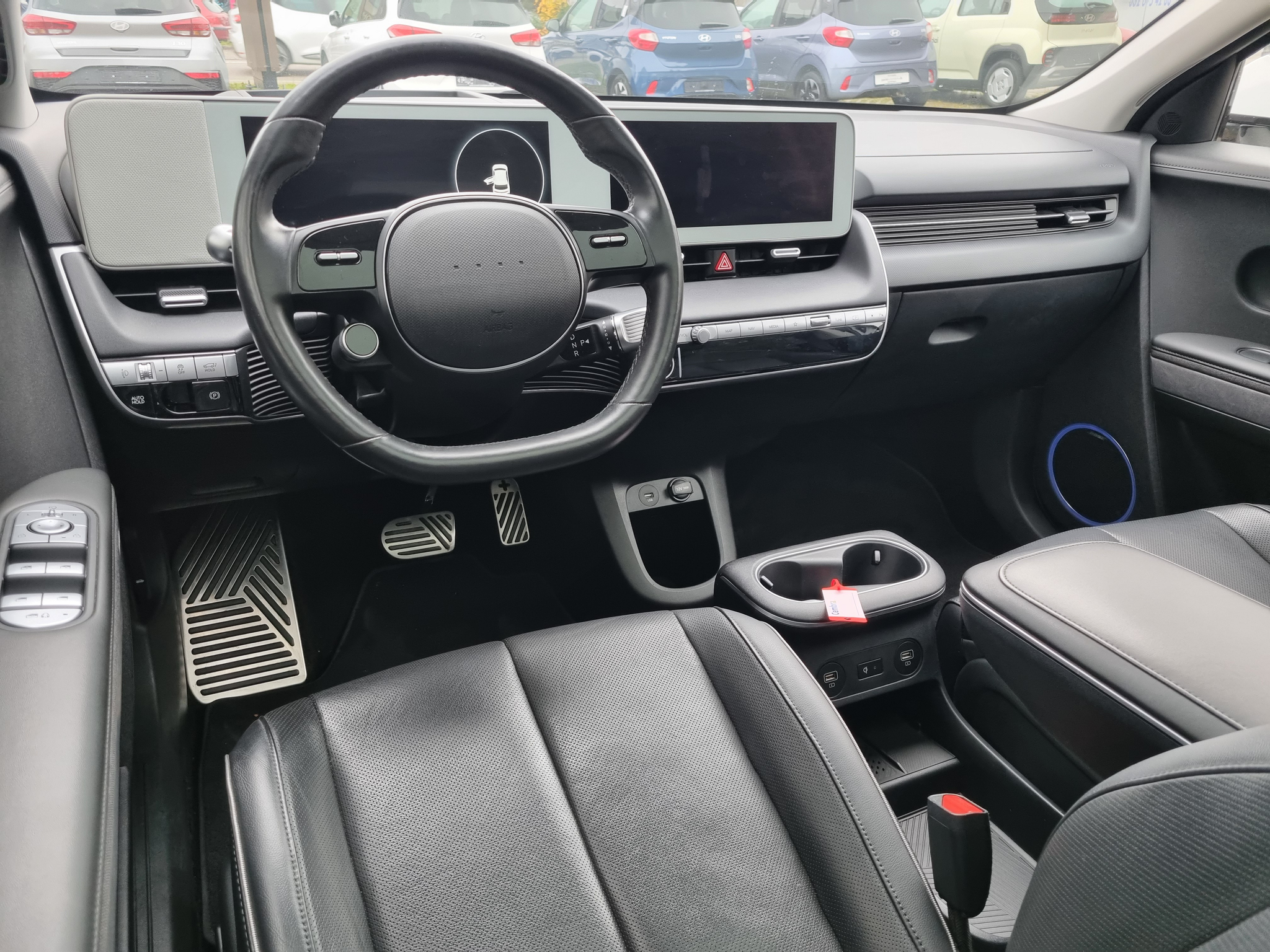 listing desktop thumbnail image 9