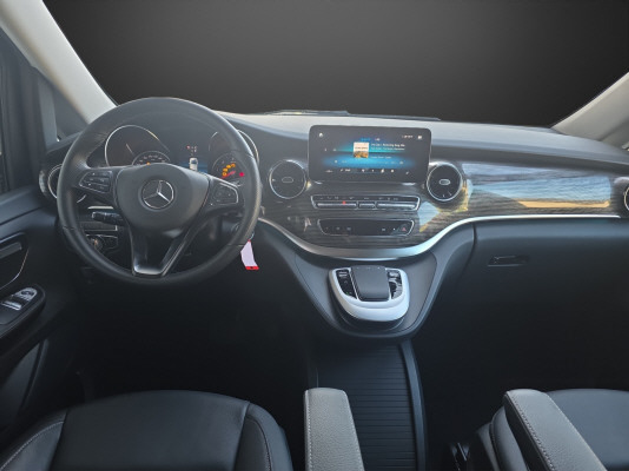 listing desktop thumbnail image 7