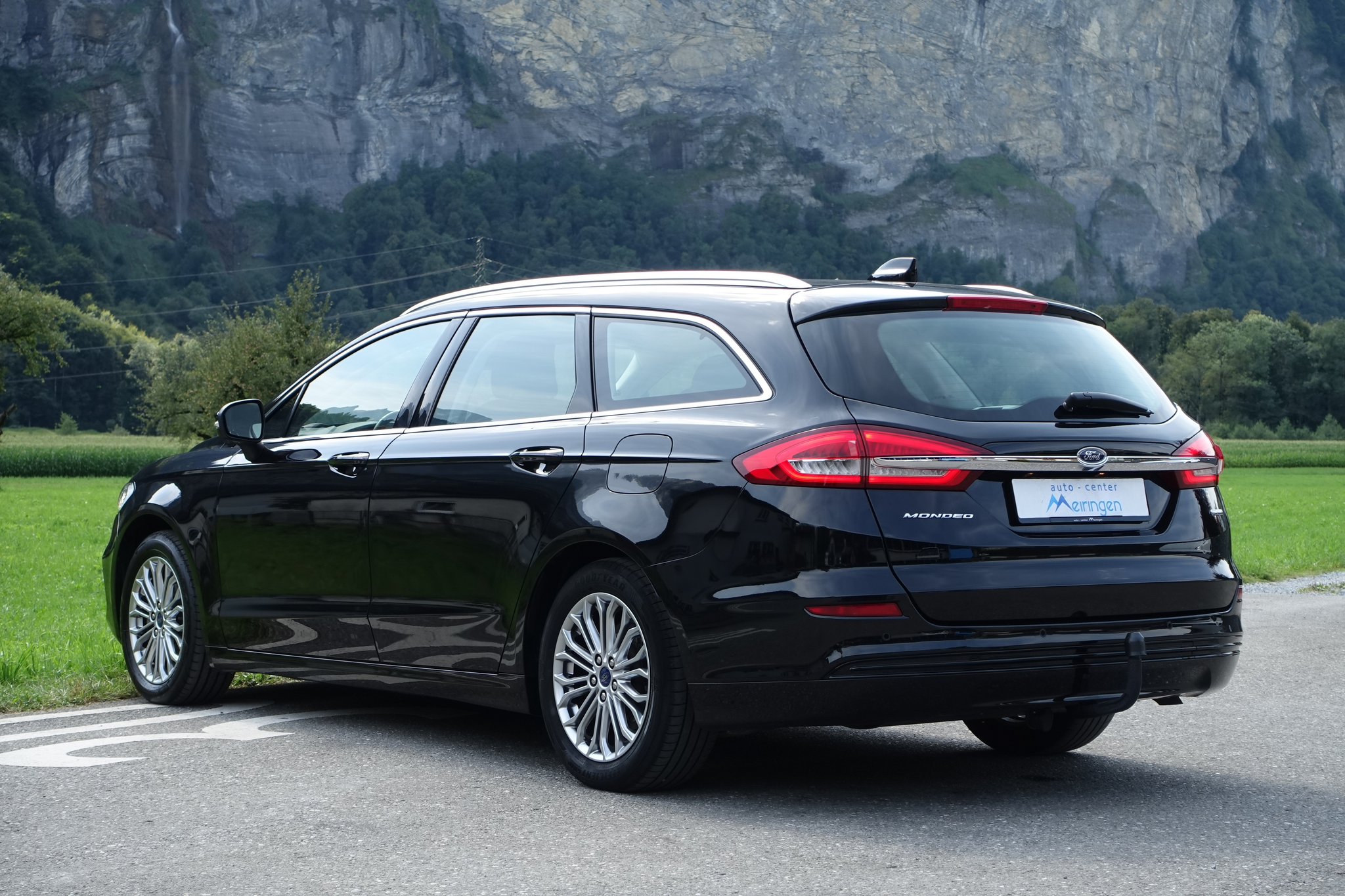 listing desktop thumbnail image 6