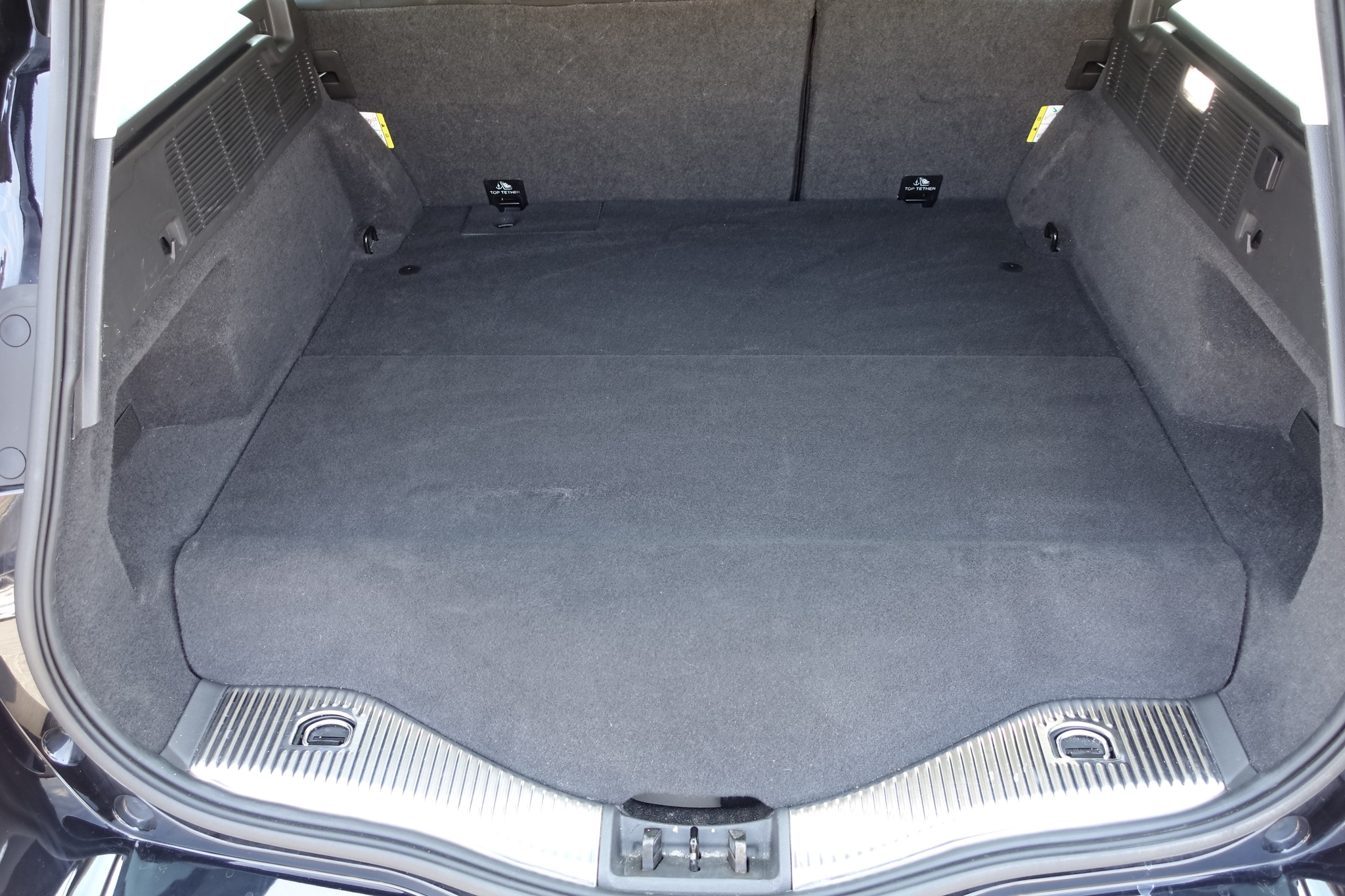 listing desktop thumbnail image 25