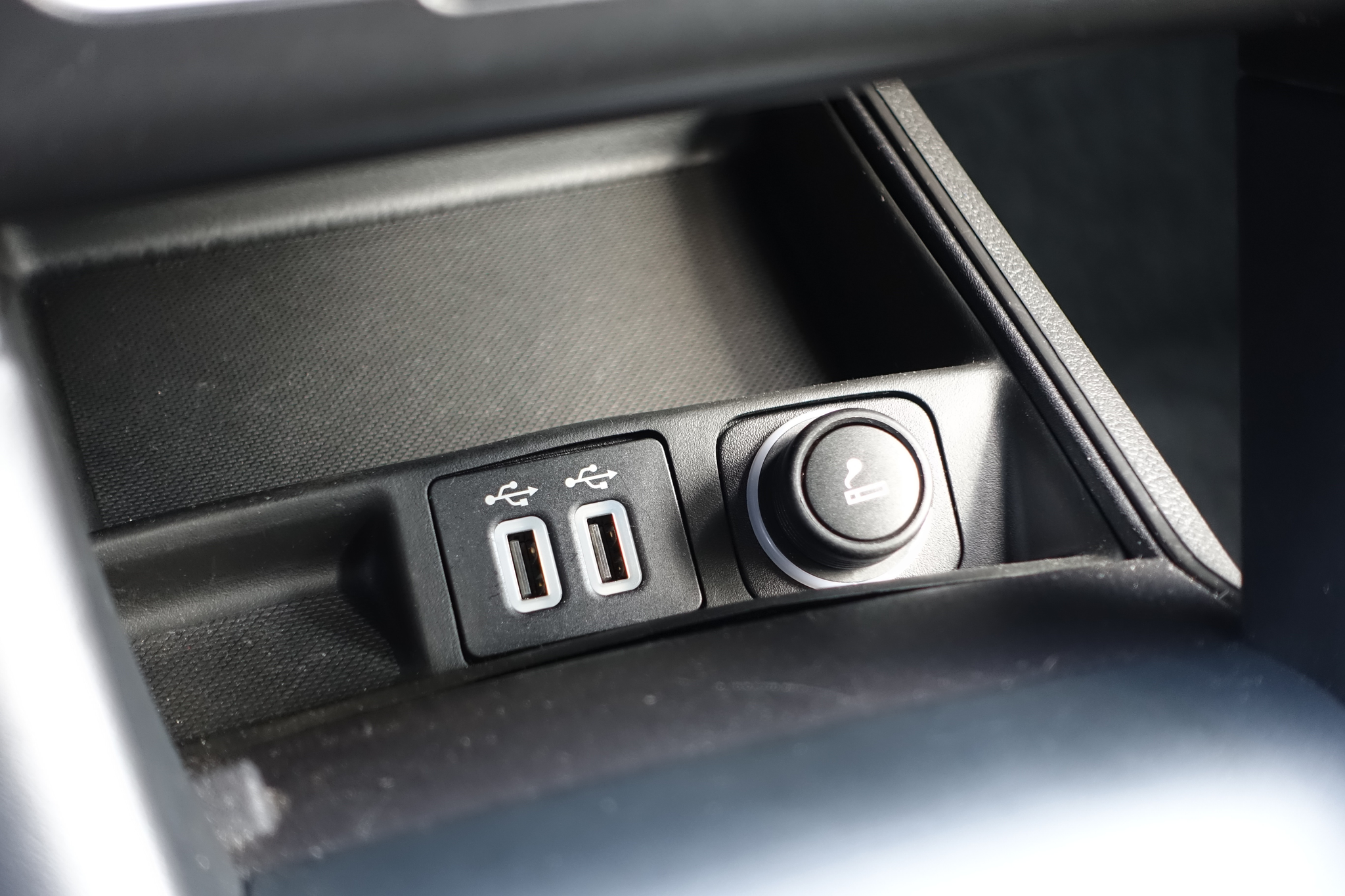 listing desktop thumbnail image 23