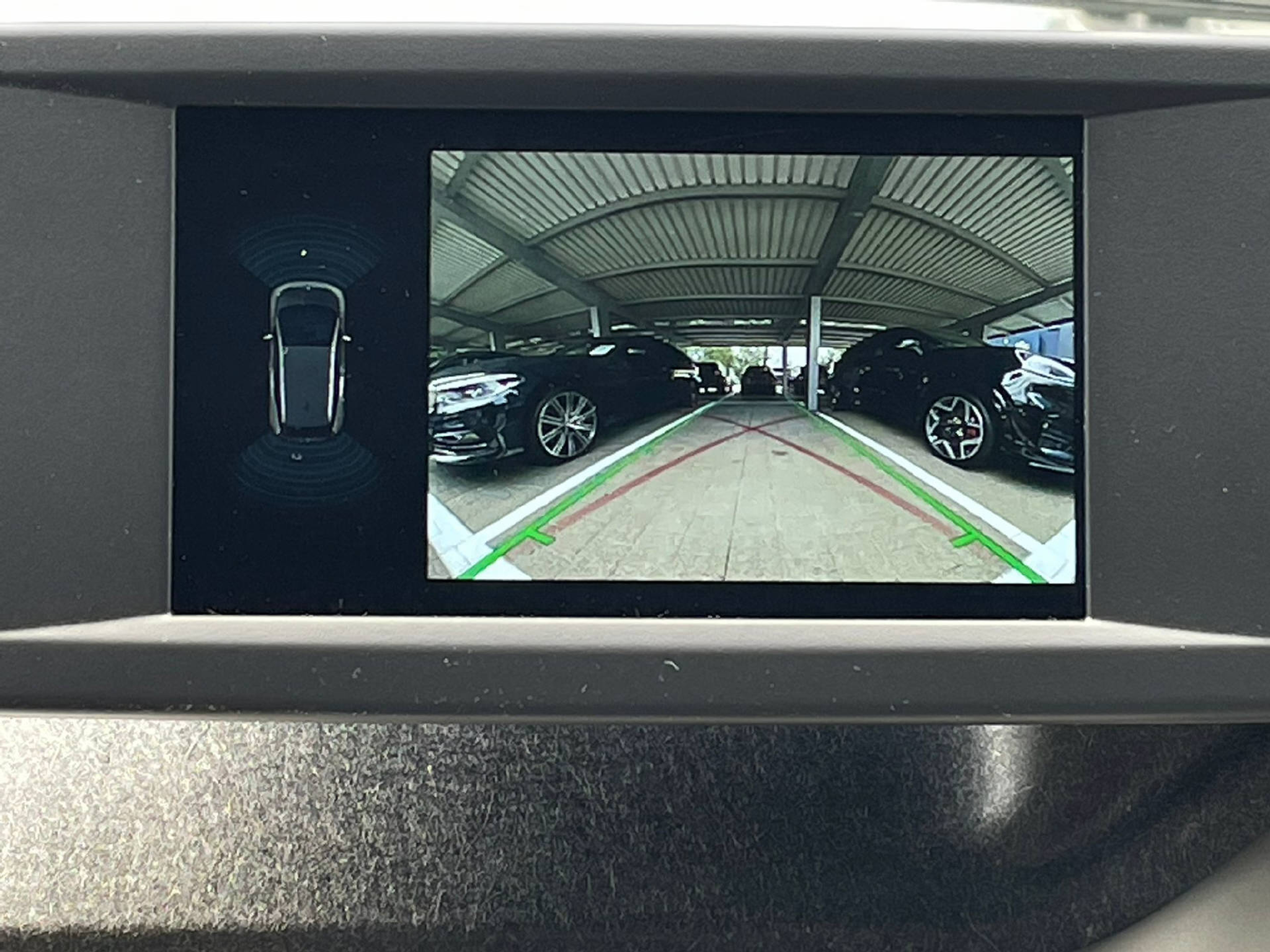 listing desktop thumbnail image 11