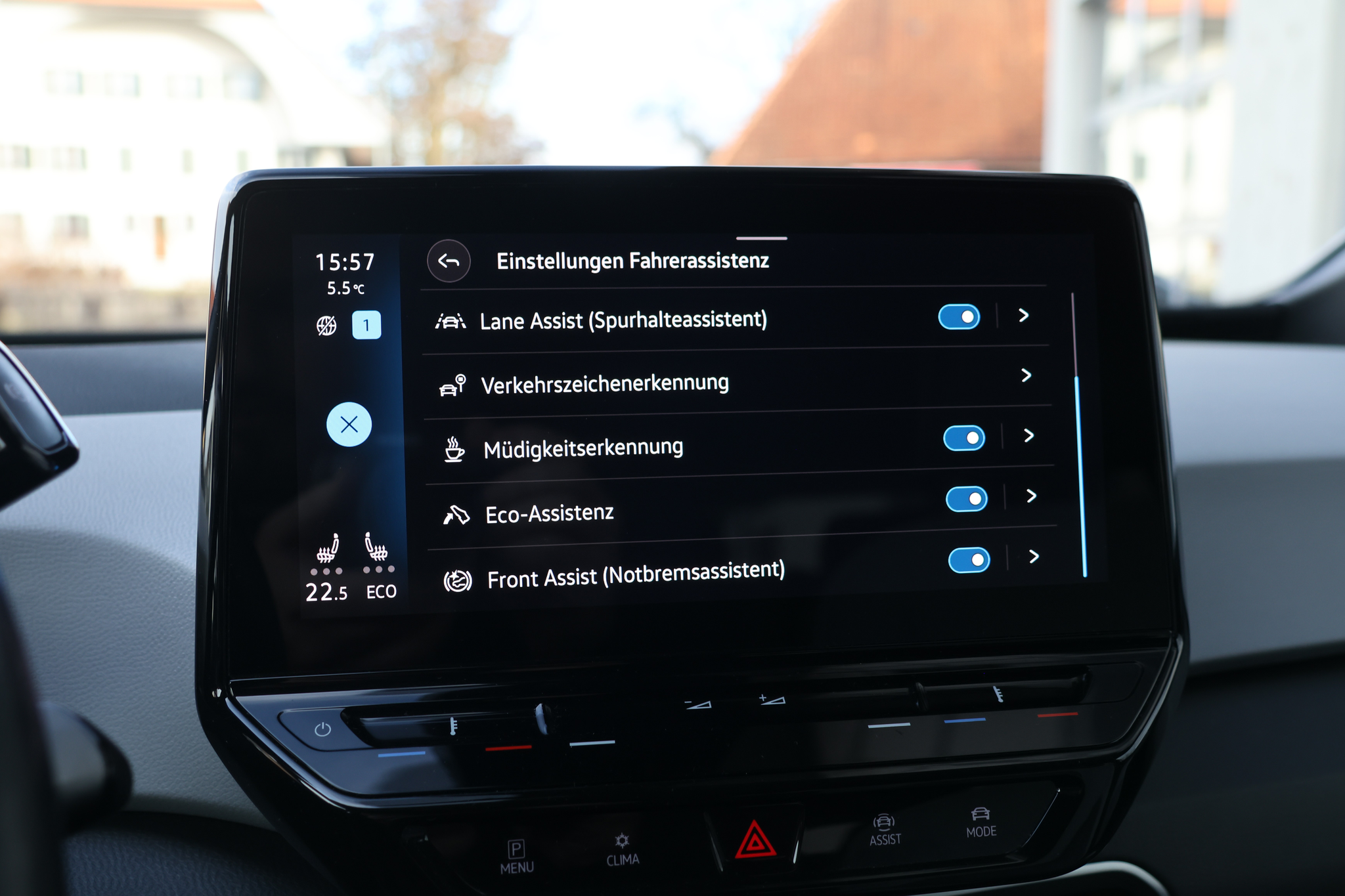 listing desktop thumbnail image 21
